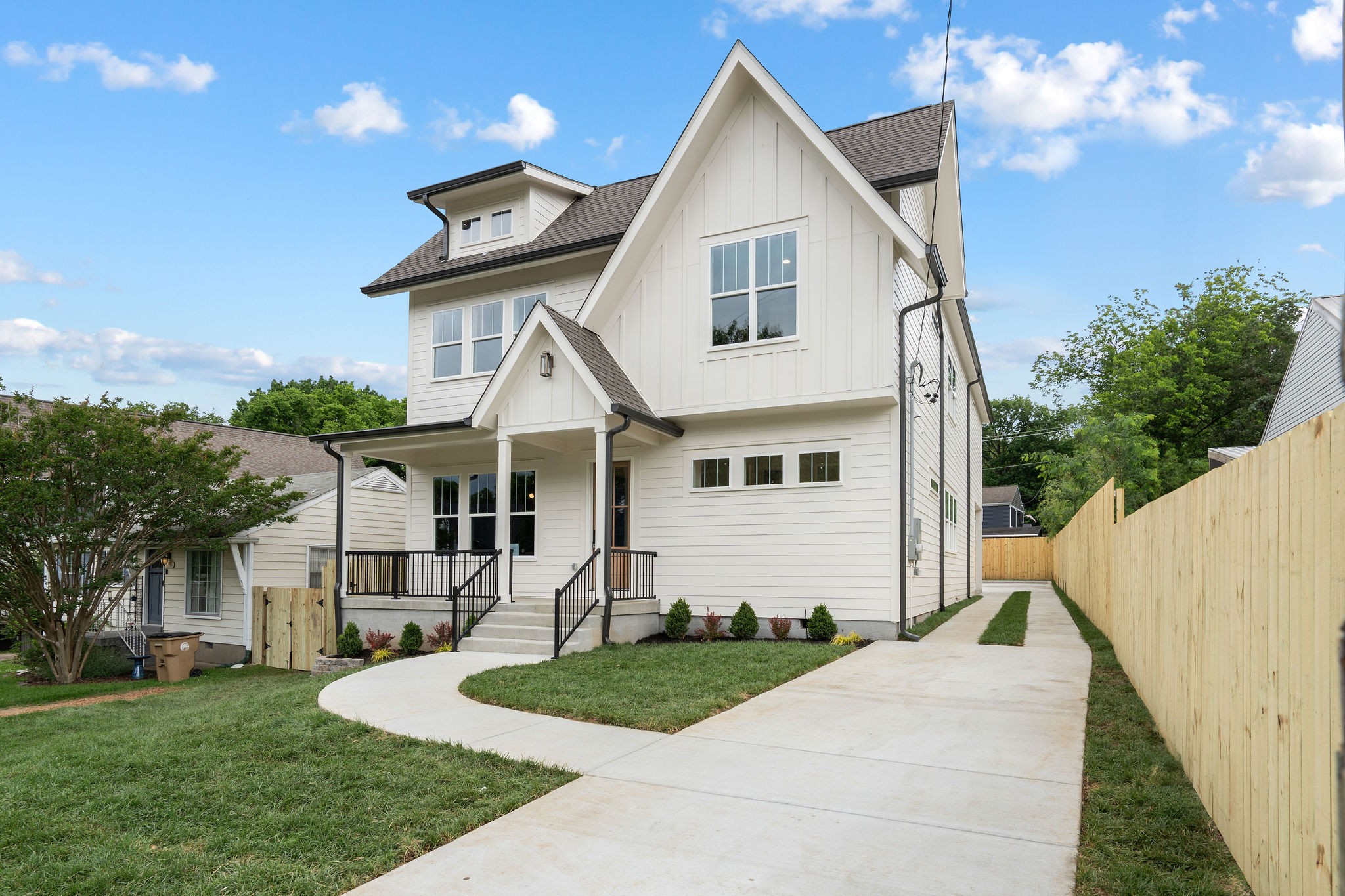 69 Creighton Ave