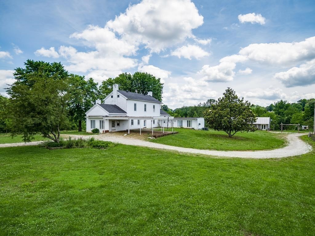 899 Messenger Rd