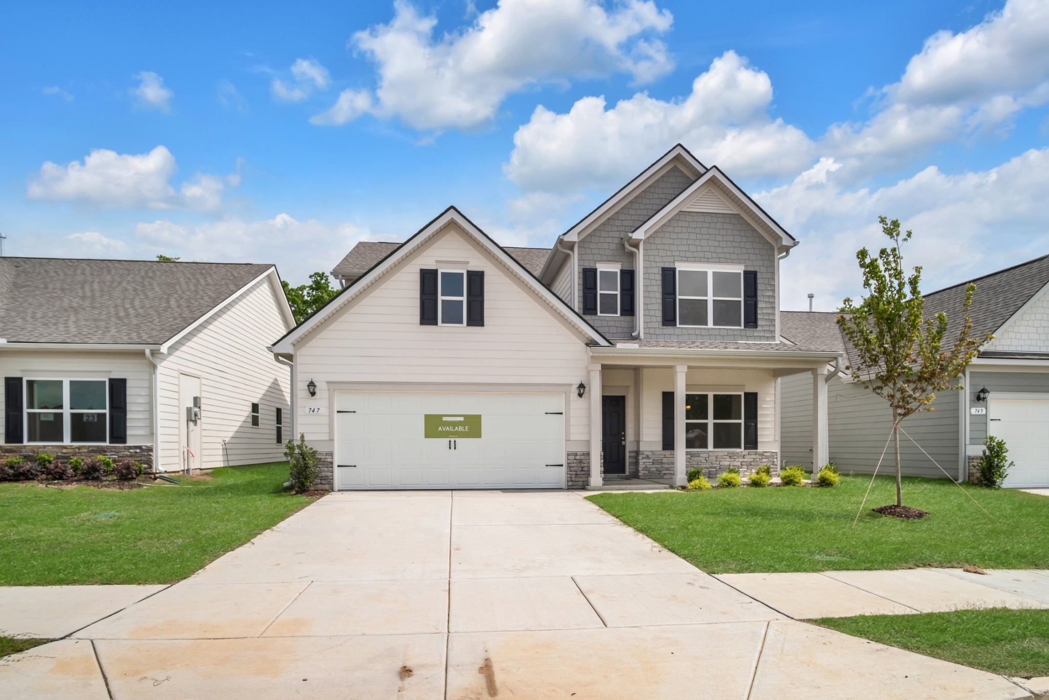 747 Chiswick Ct