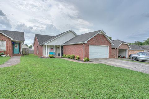 615 Freedom Ct Murfreesboro TN 37129