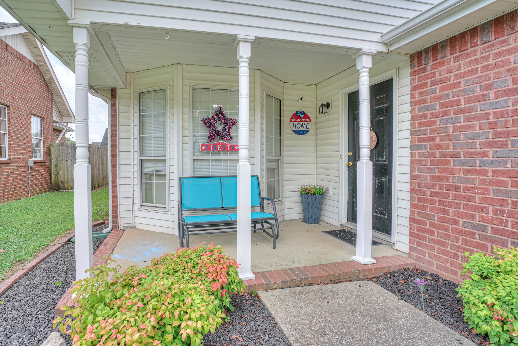 615 Freedom Ct