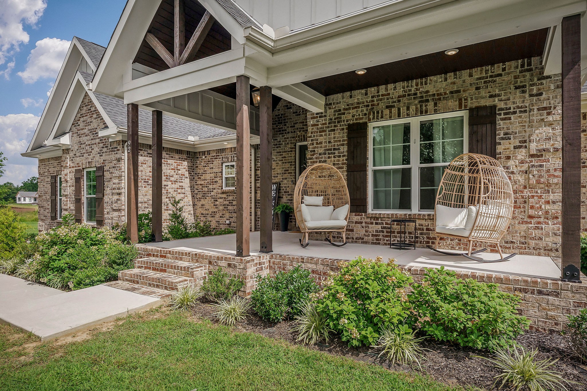 92 Hickory Grove Dr