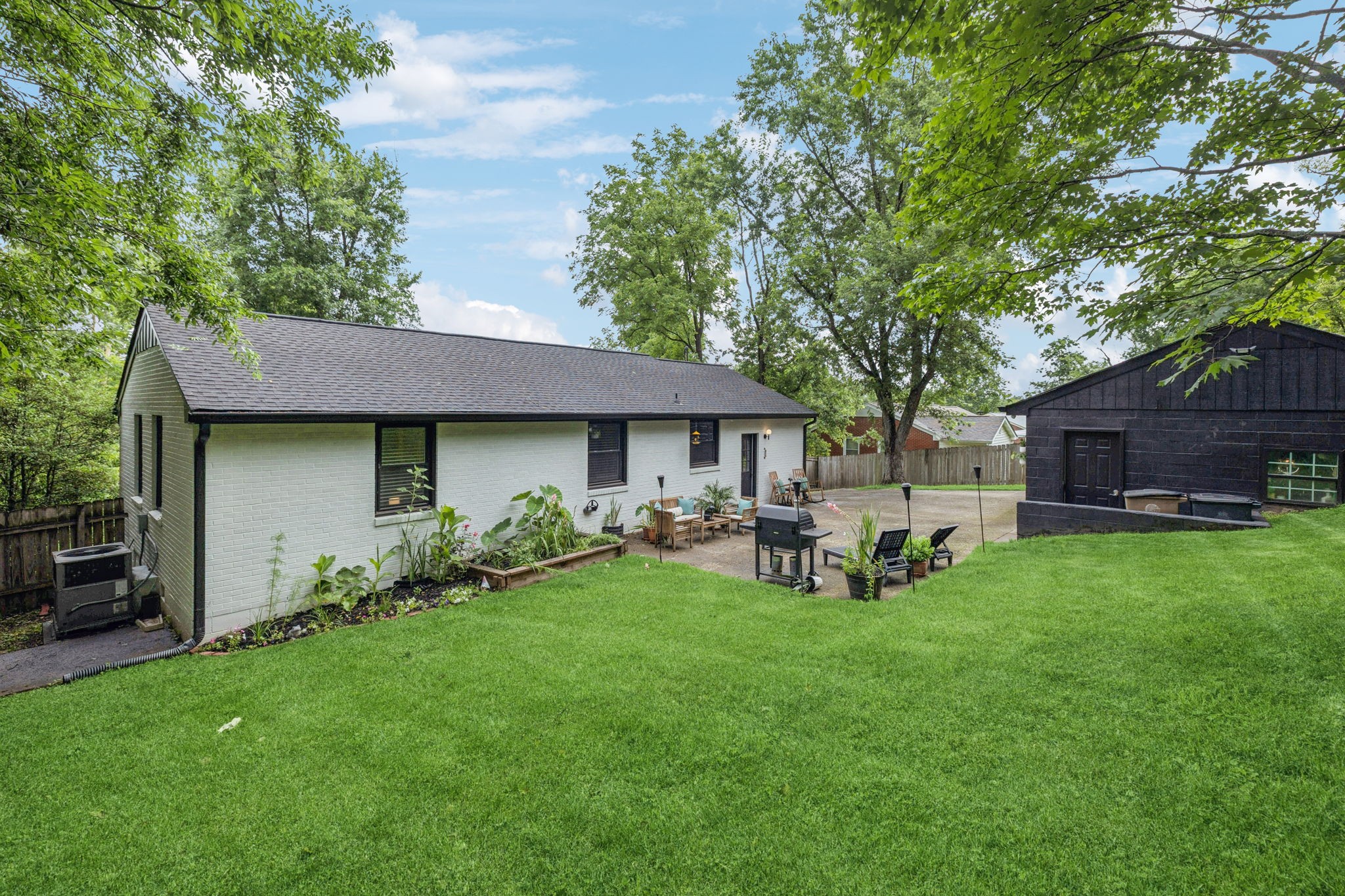 204 Eldon Ct