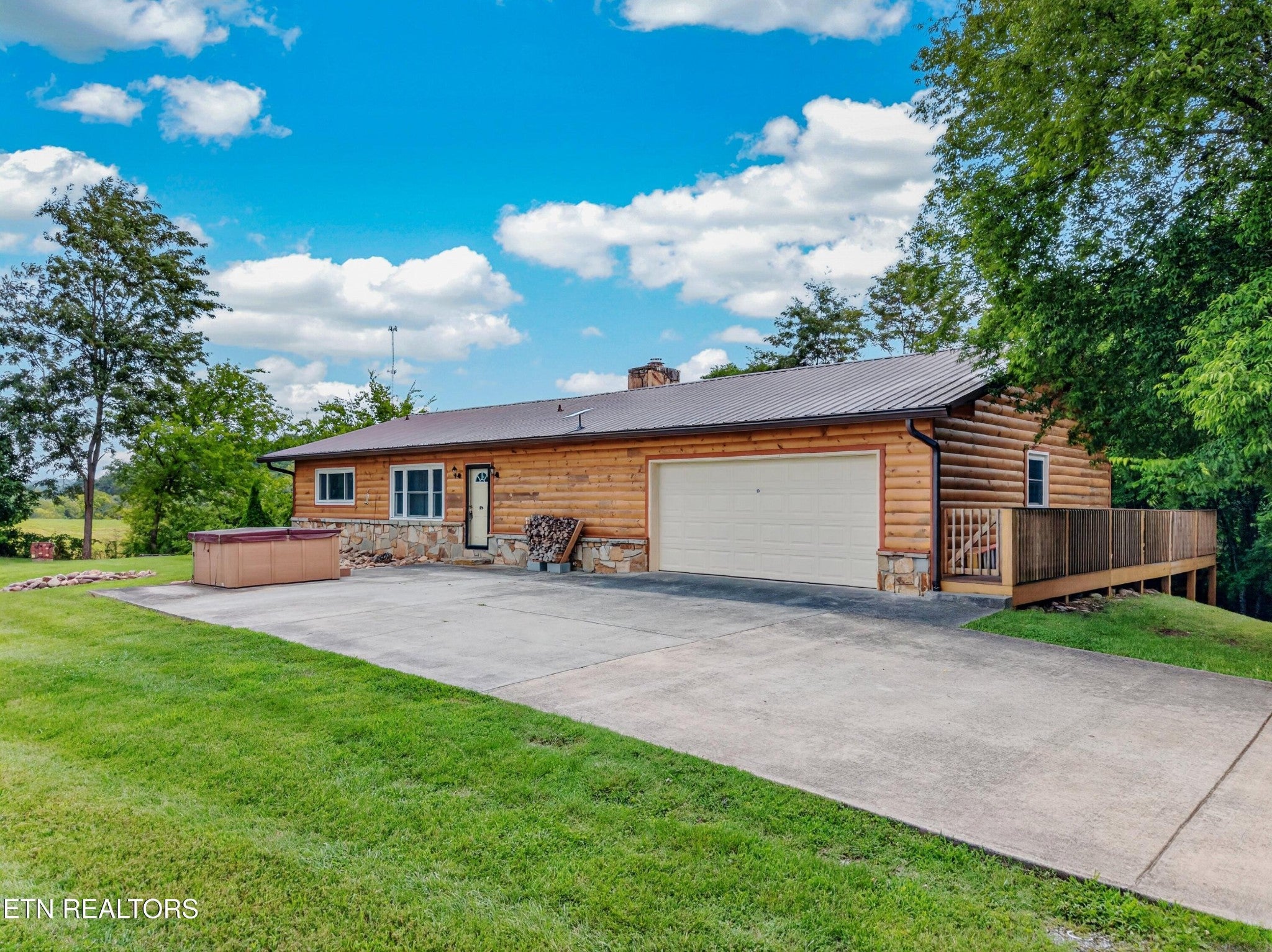 2829 Indian Creek Rd