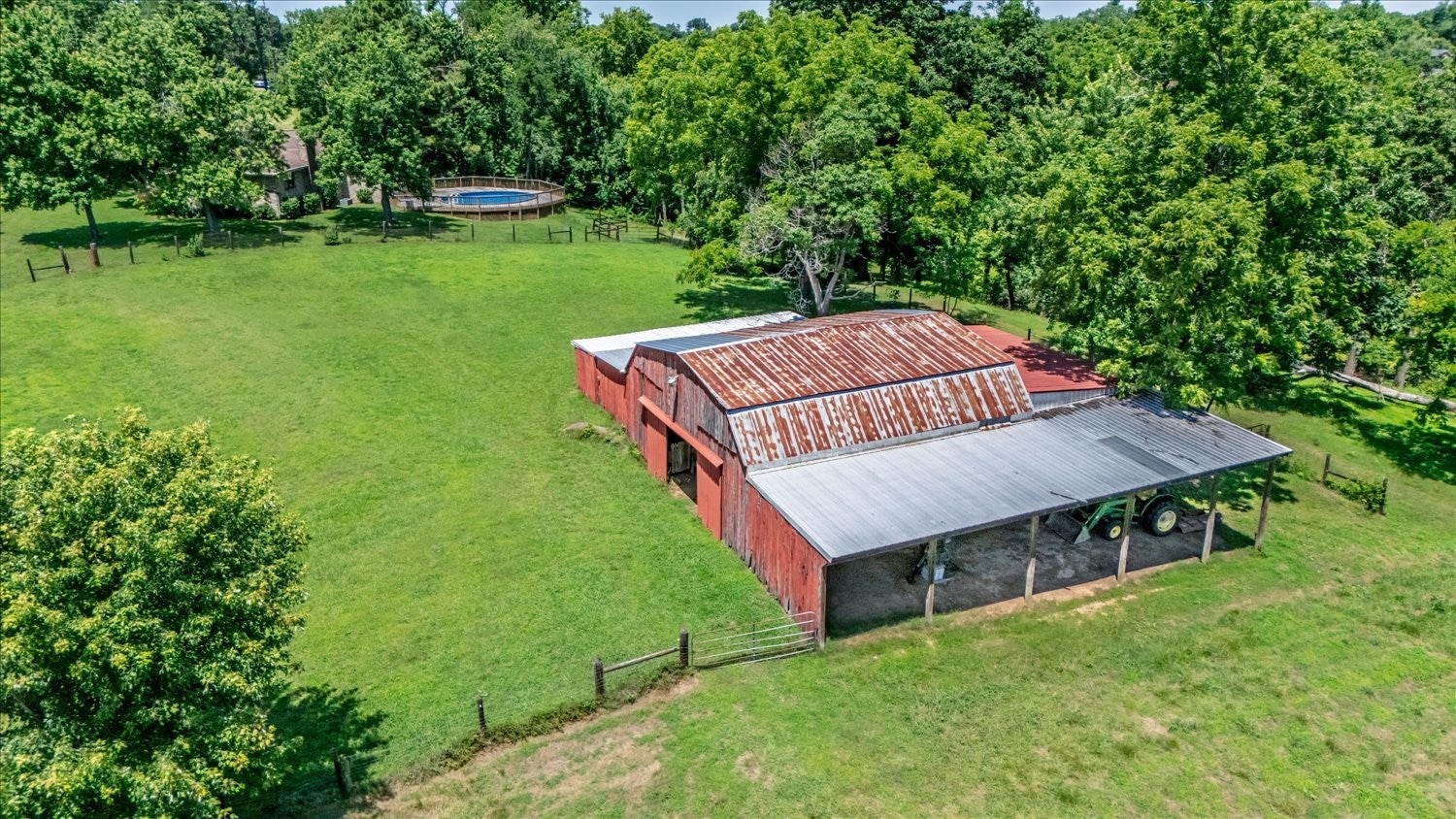 305 Tanglewood Dr
