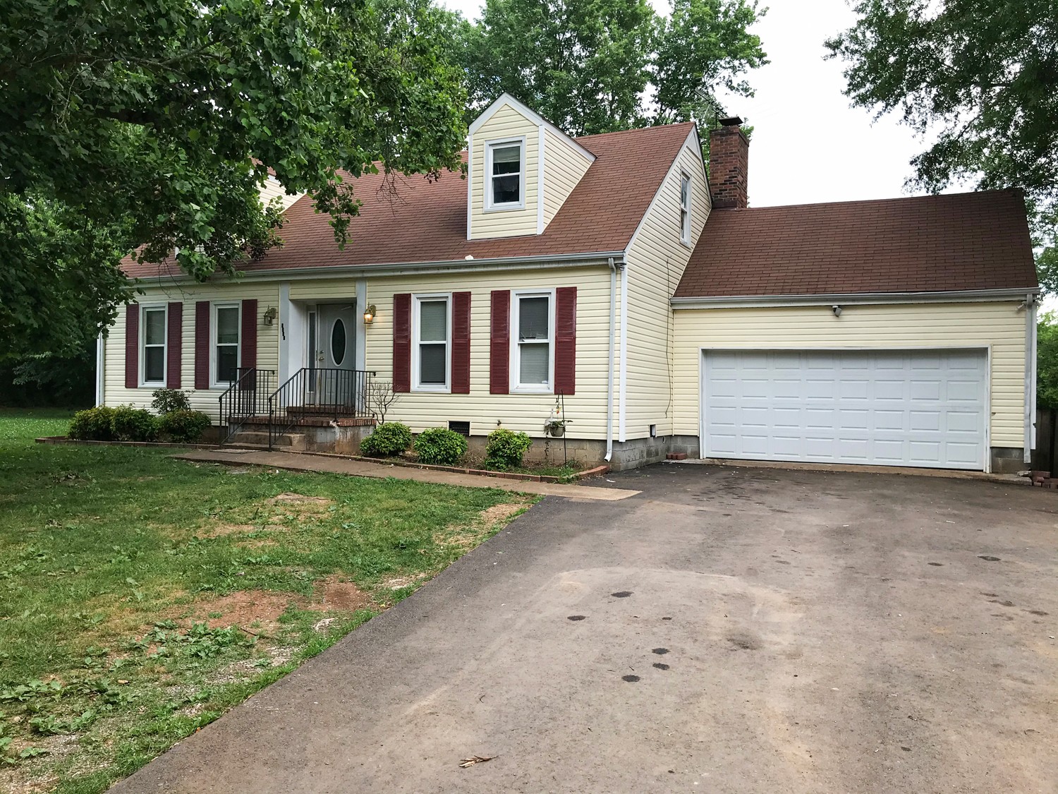 Photo 1 of 10 — 5437 Rooker Rd, Smyrna, TN 37167