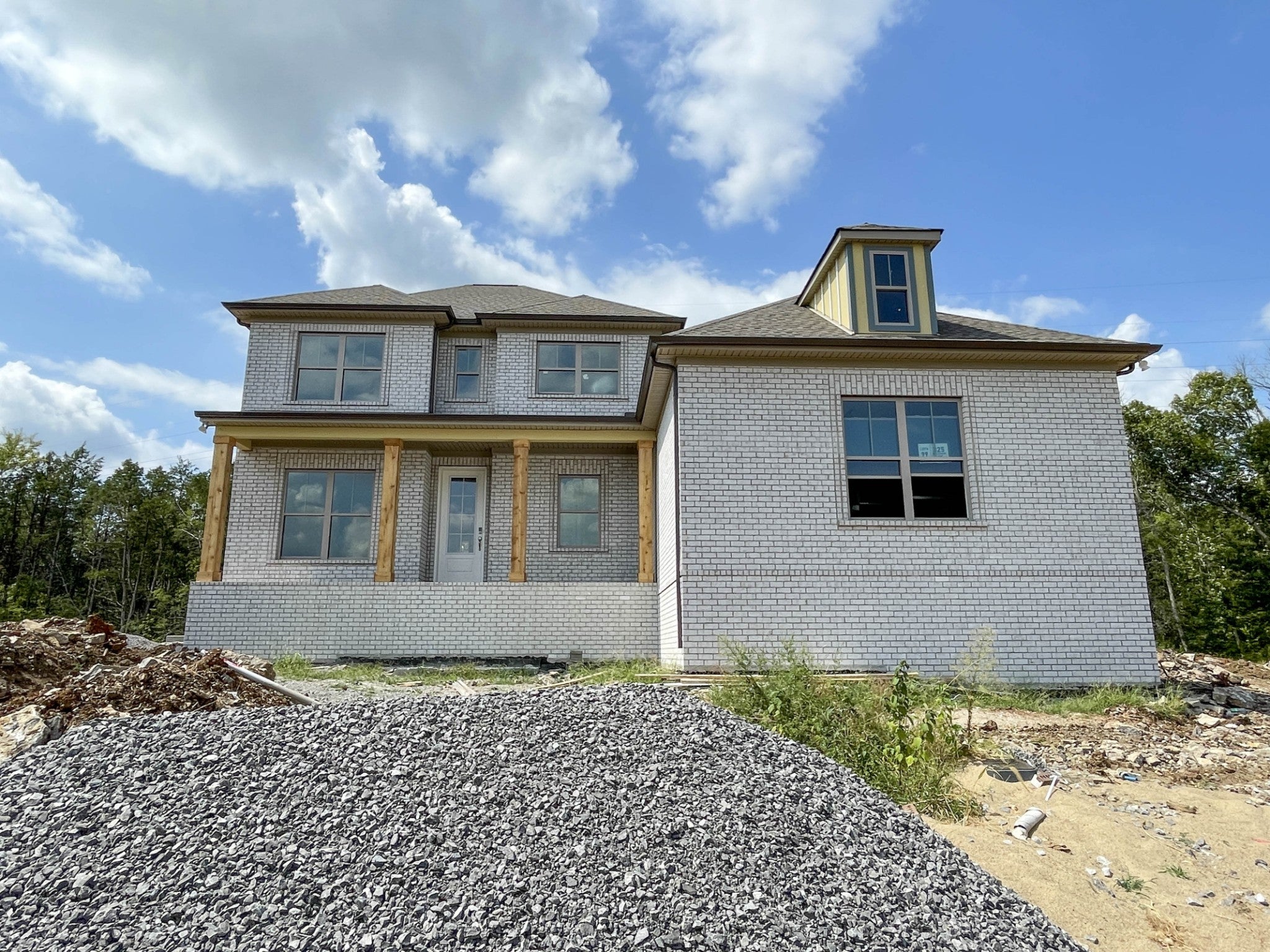 325 Goodwin Ln