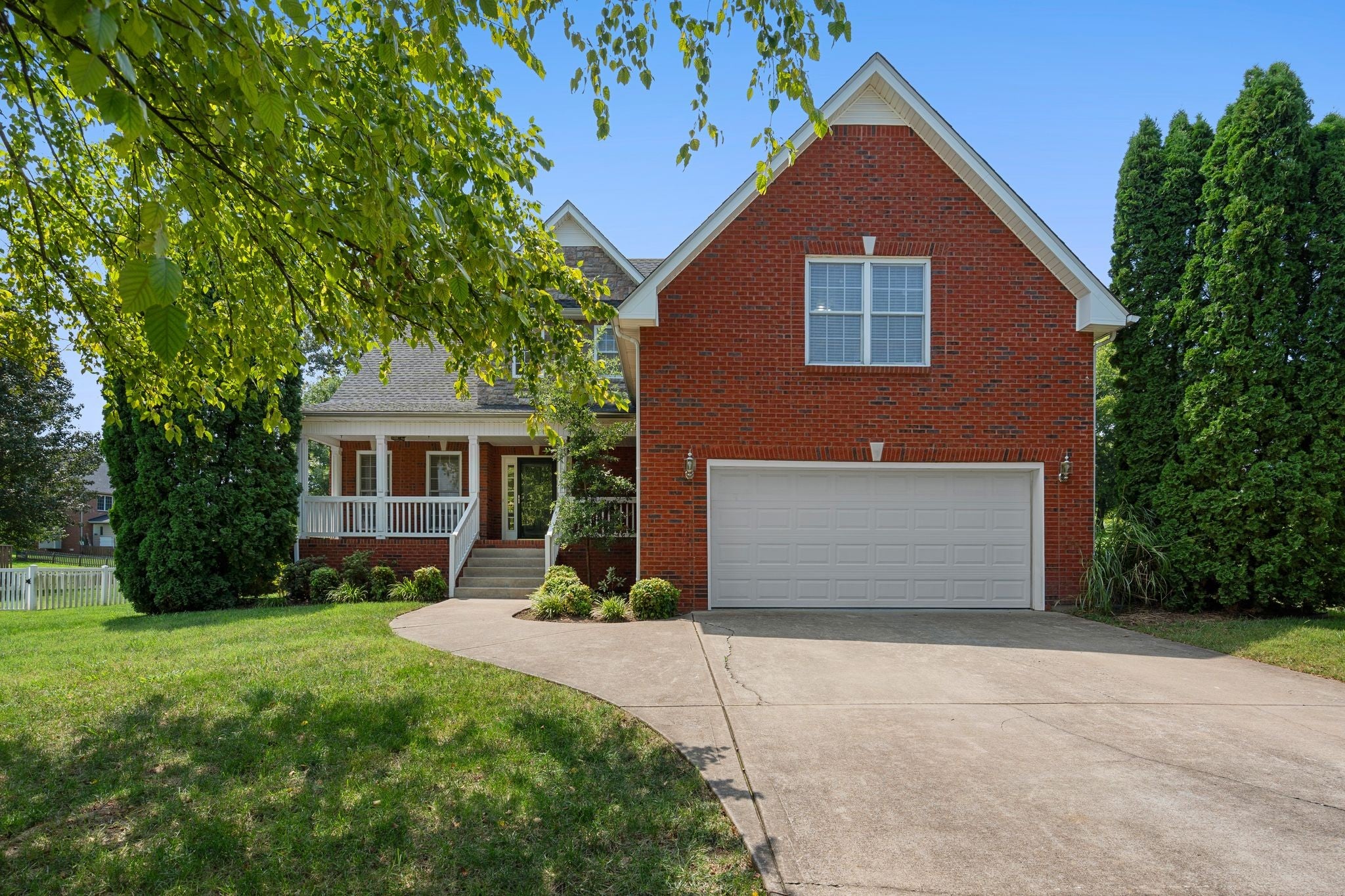 205 Cullom Way