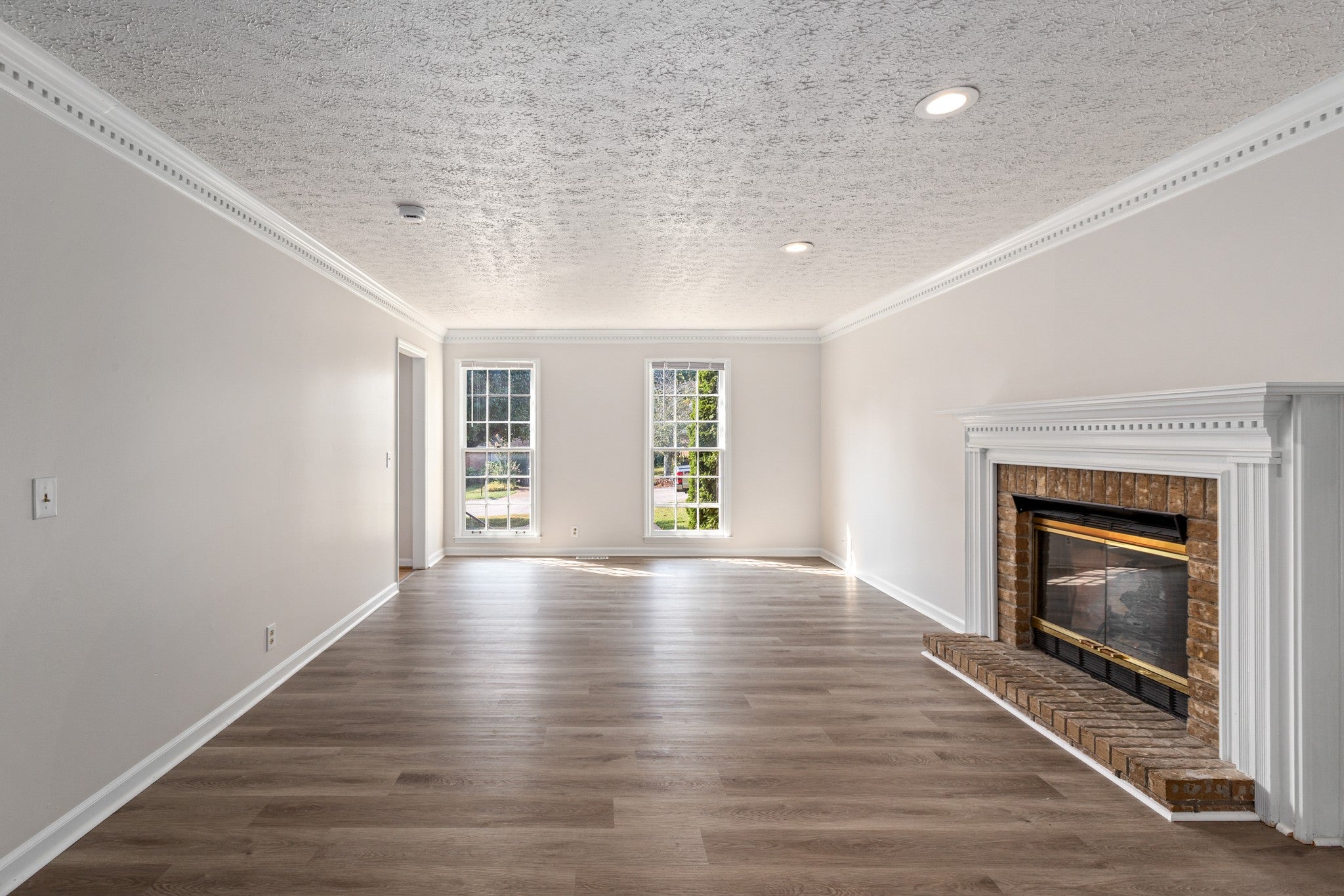 7408 River Park Dr