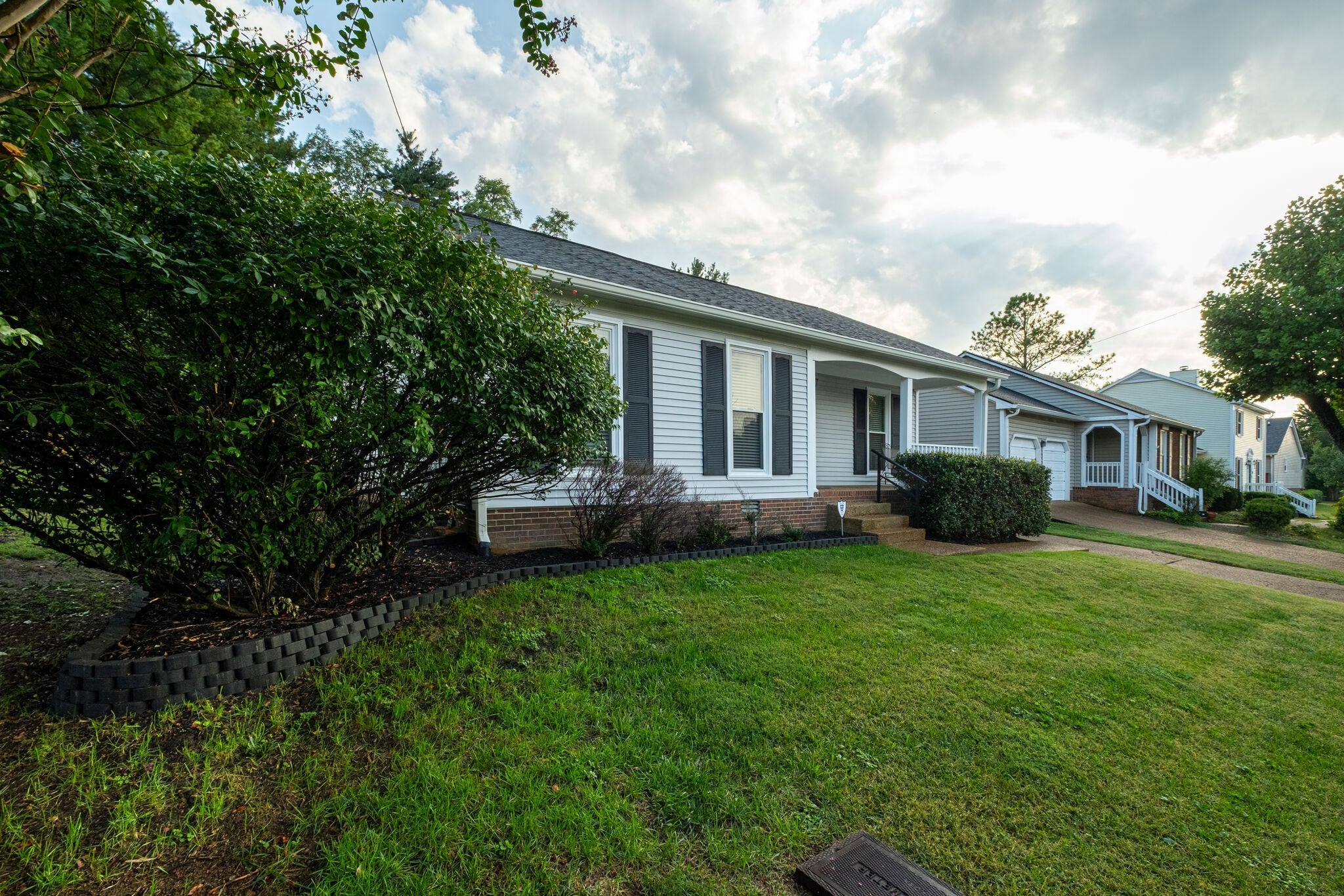 5148 Village Trce