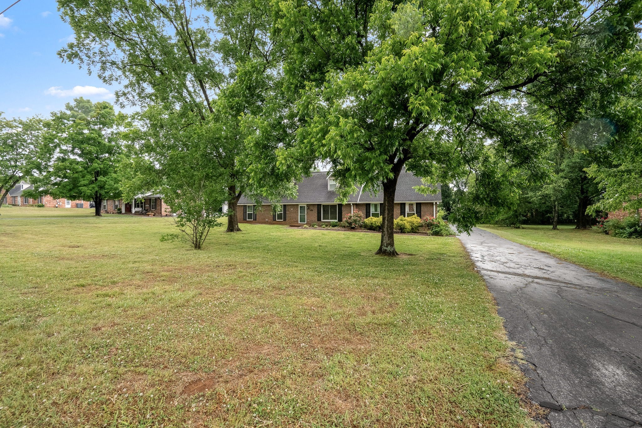 109 Berrywood Dr