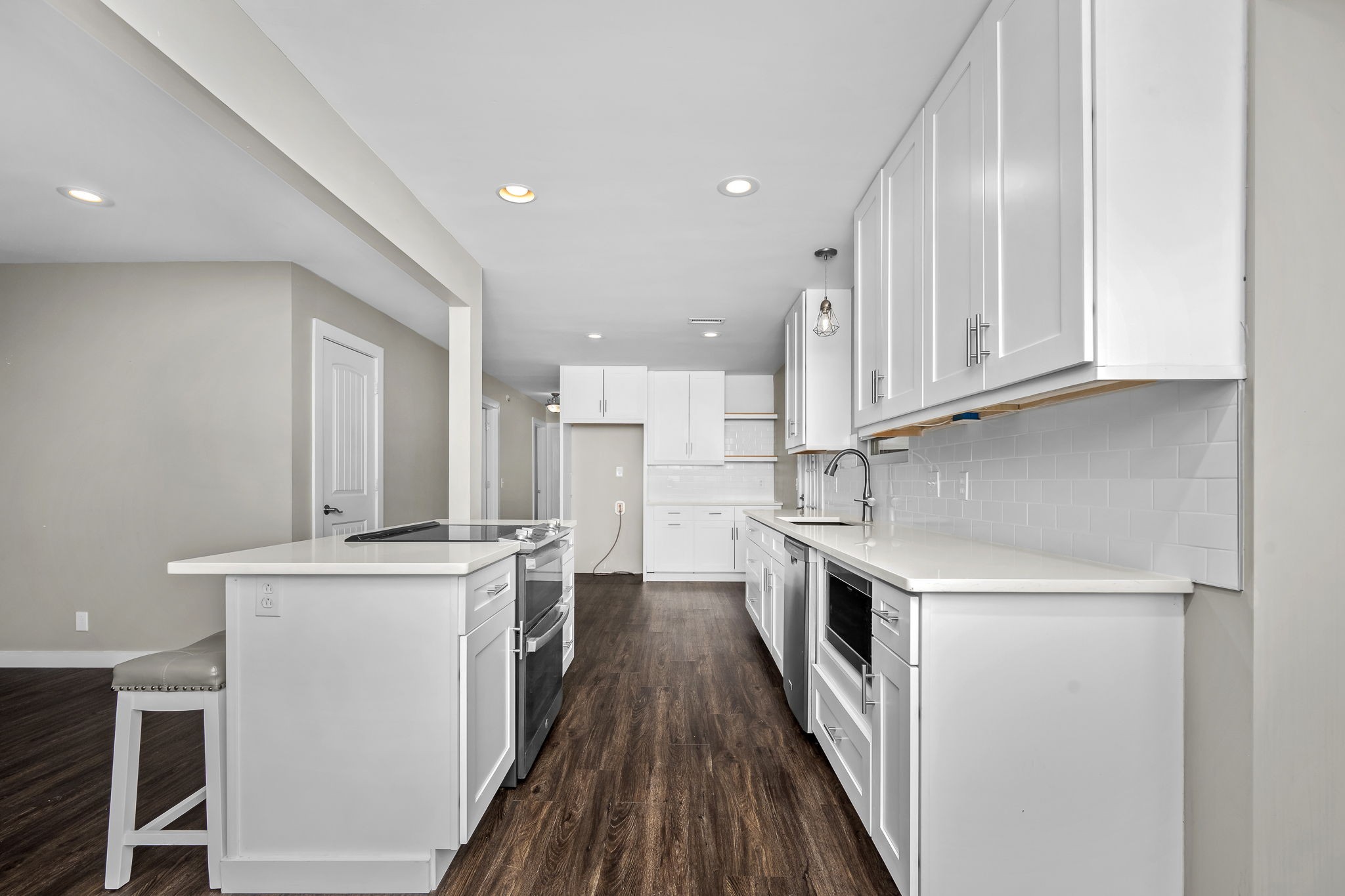 109 Berrywood Dr