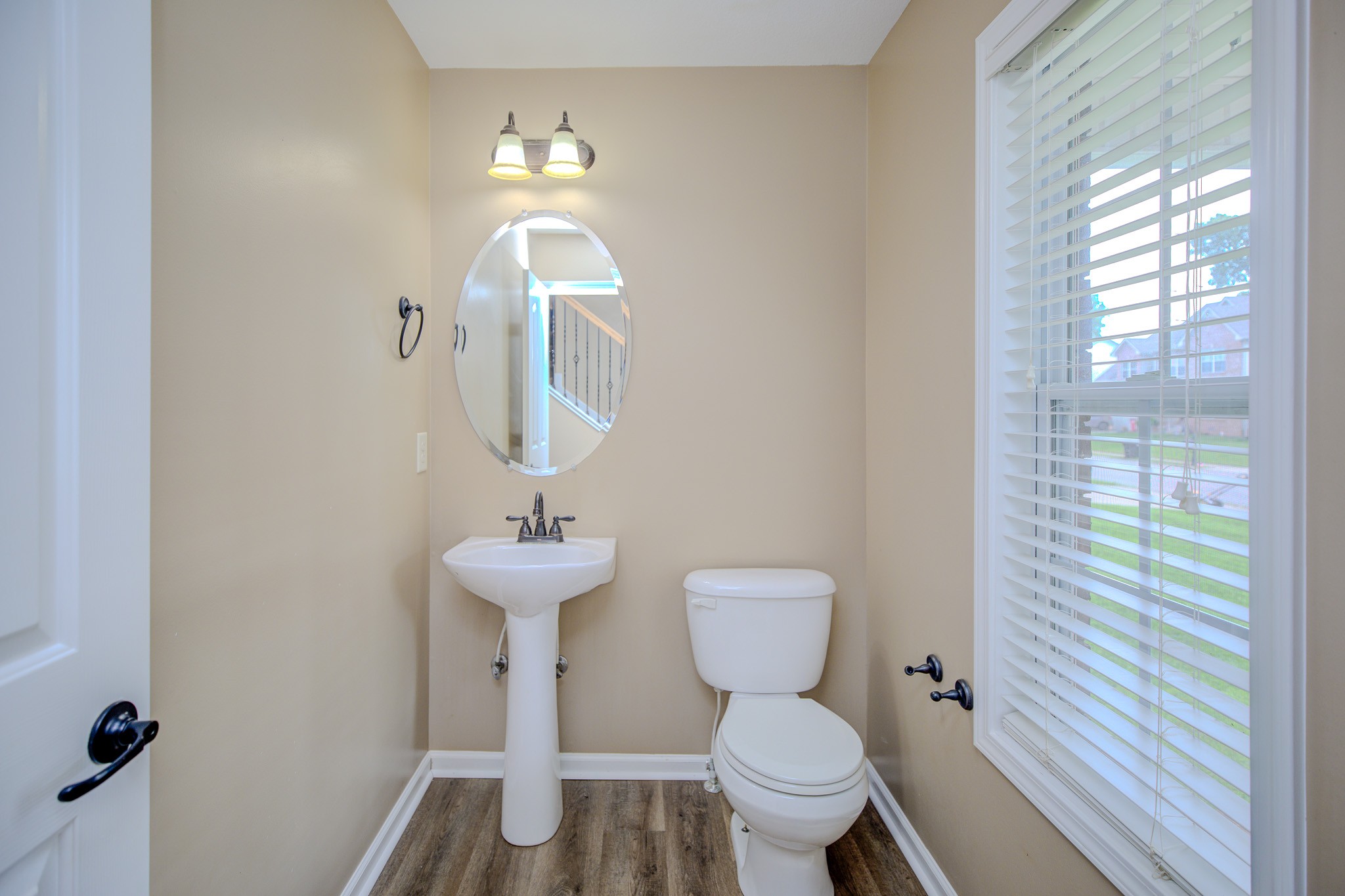 3344 Melissa Ln