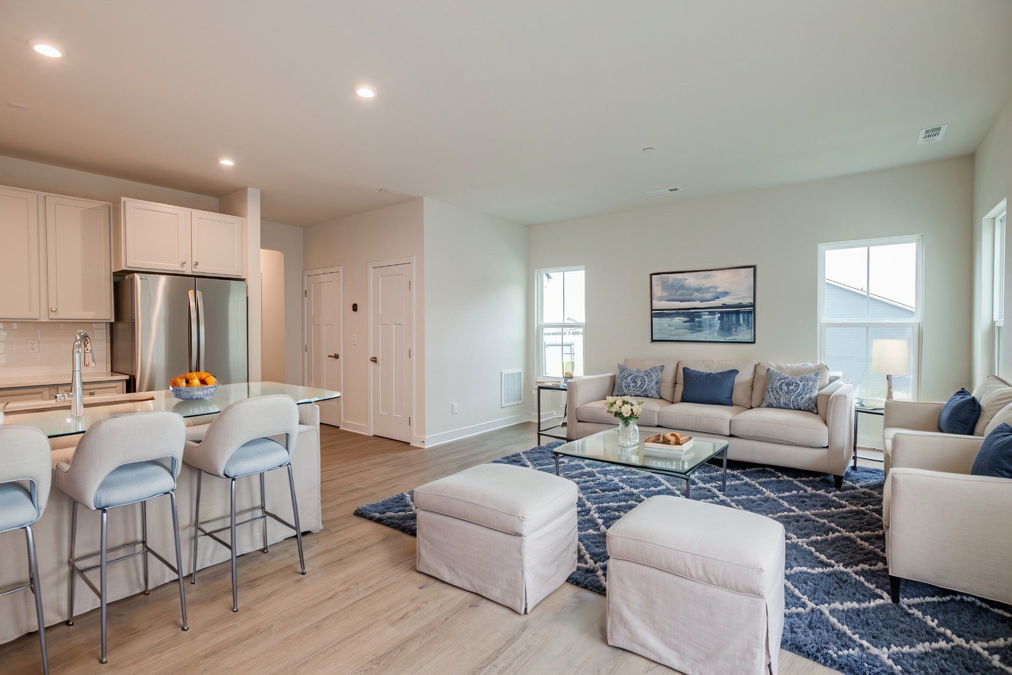 1041 Mountain View Dr