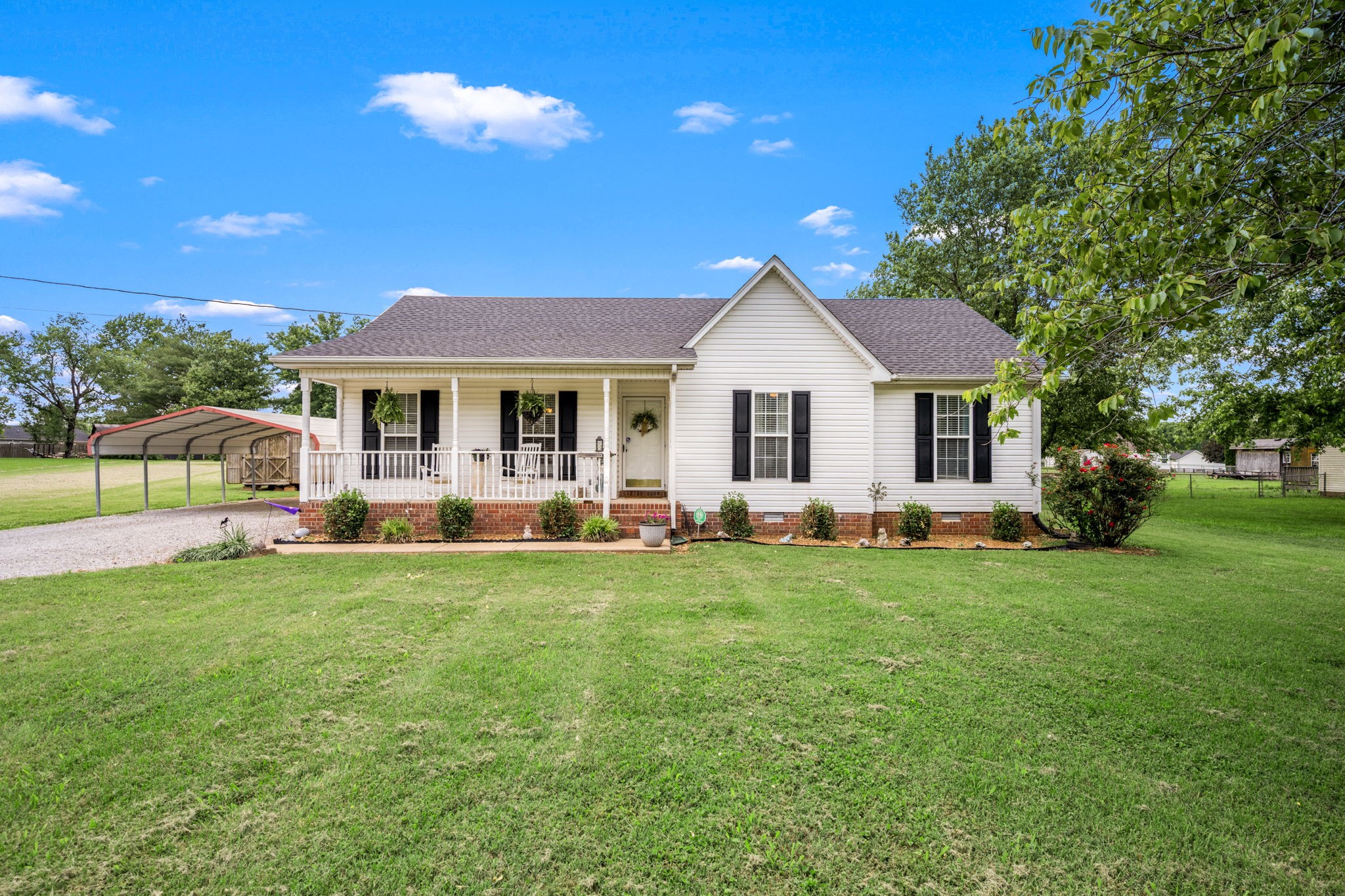 104 Pierce Pl