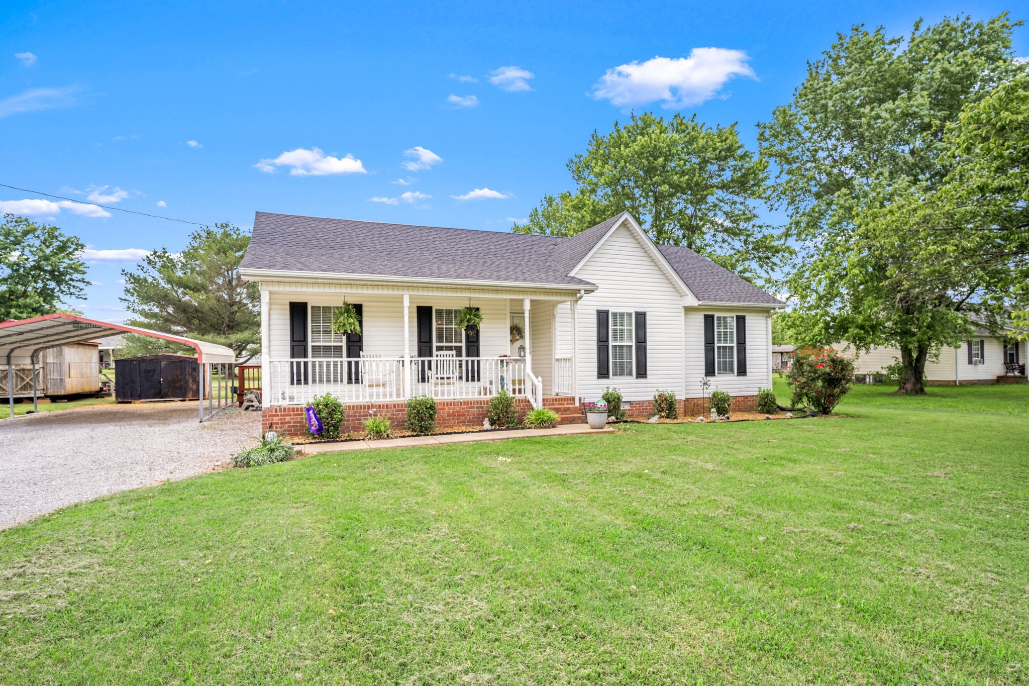 104 Pierce Pl