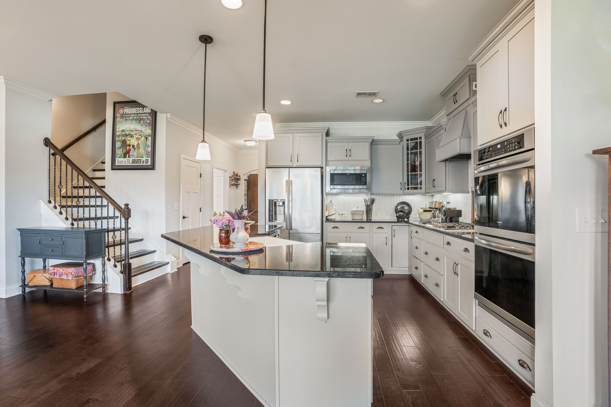 3056 Huntsman Dr