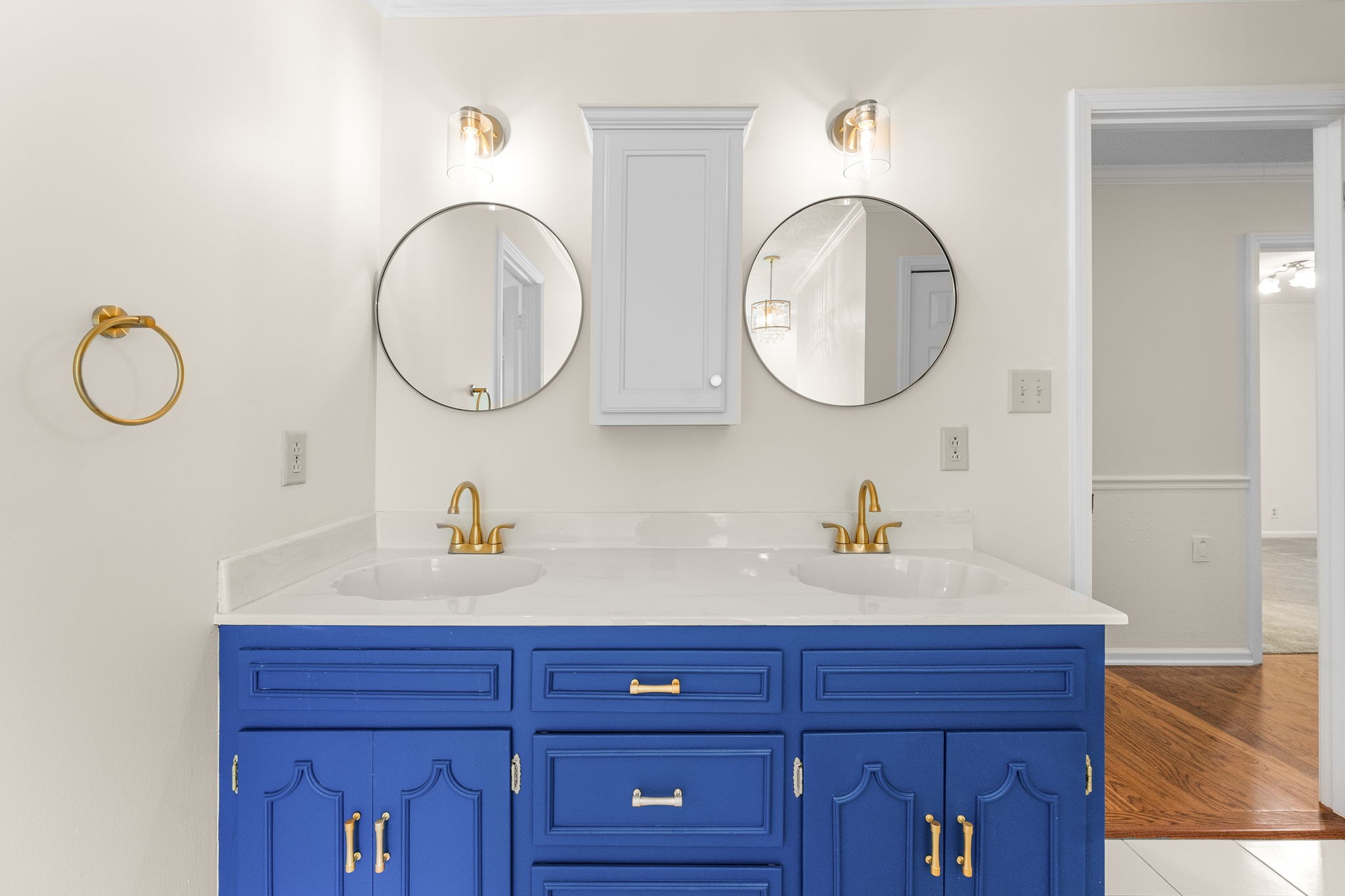 Clarksville, Tennessee 37043, United States, 3 Bedrooms Bedrooms, ,3 BathroomsBathrooms,Residential,Active,216976