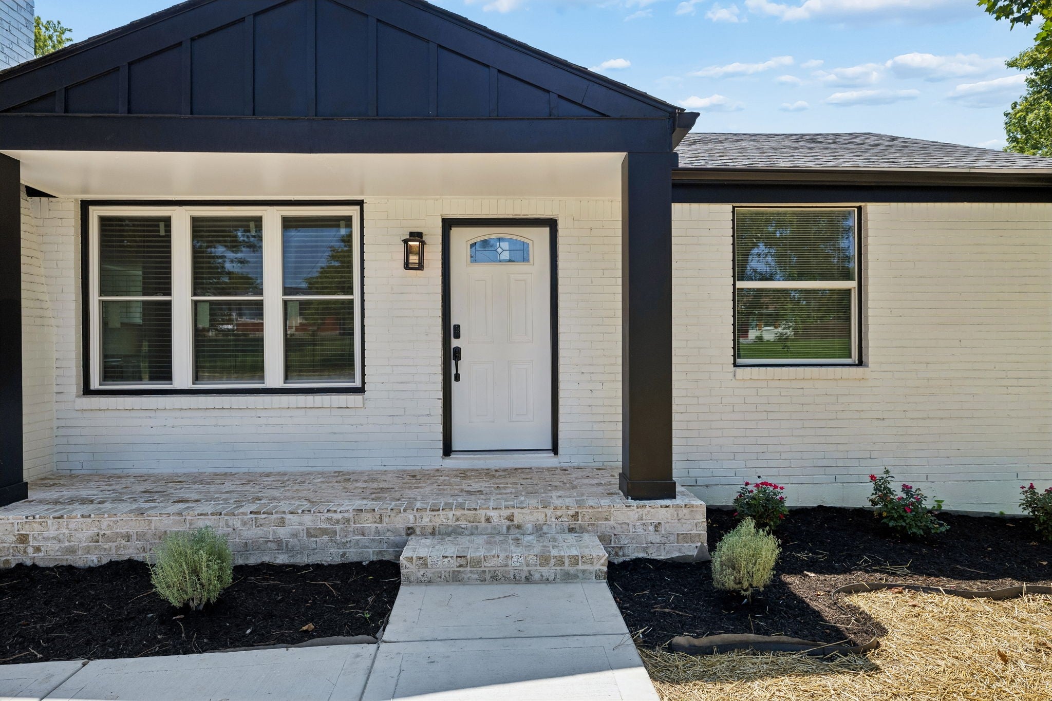 387 Ocala Dr