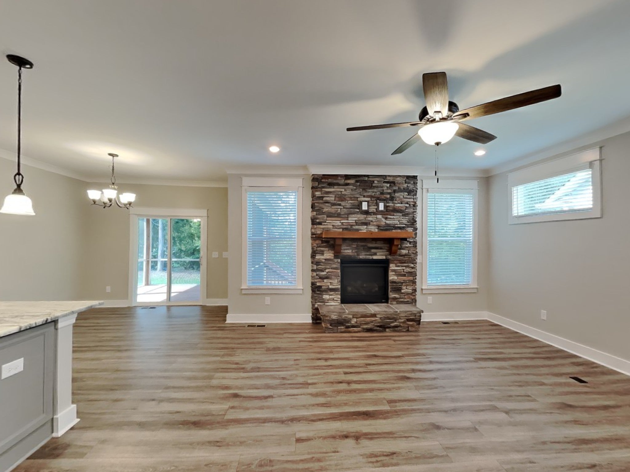 1406 Cotillion Dr