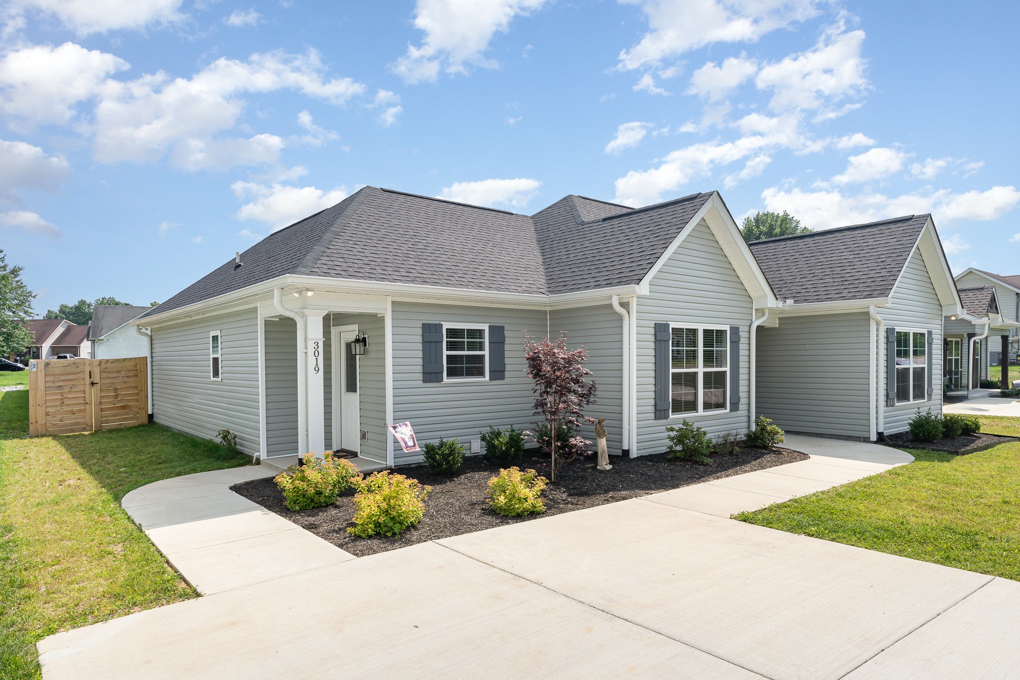 3019 Easy Goer Ln