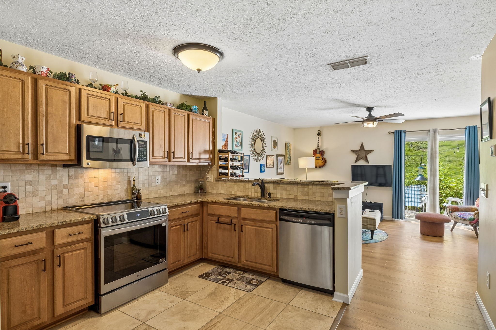 522 Shadow Glen Dr