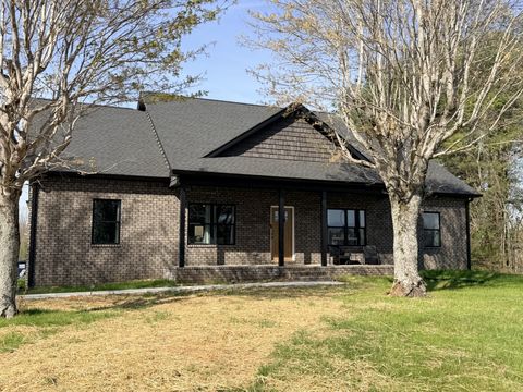 Photo of 4421 Long Creek Rd, Lafayette, TN 37083 (MLS # 3165232)