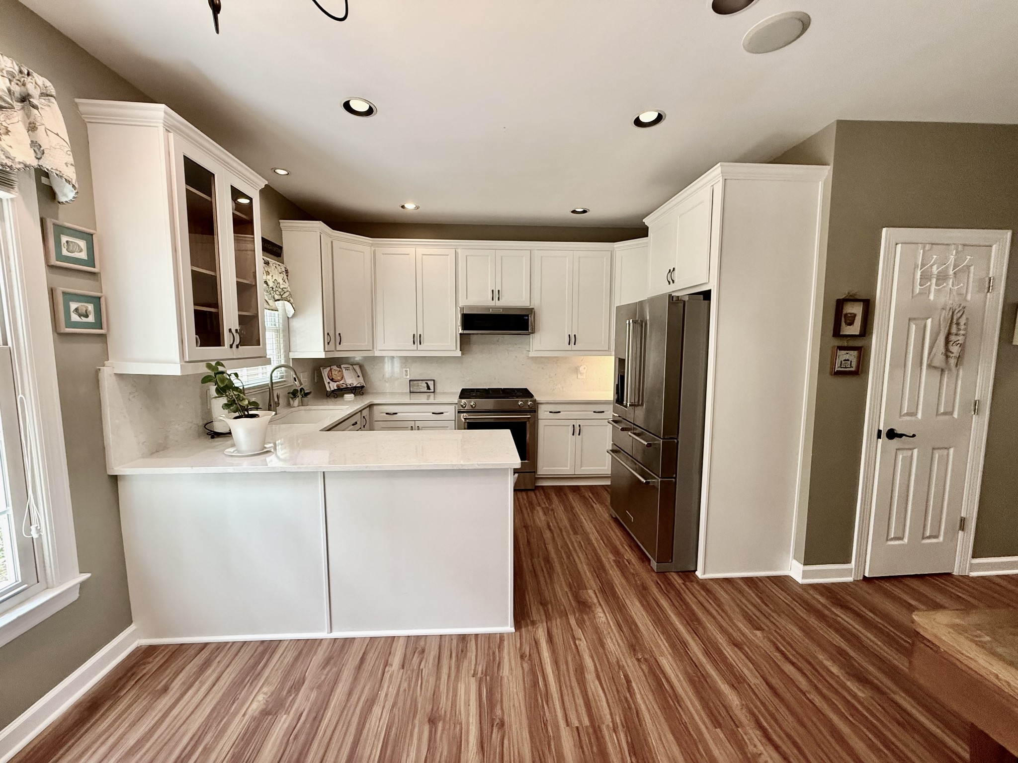 512 Crofton Park Ln, Franklin TN 37069 3-bed home, photo 11 of 30