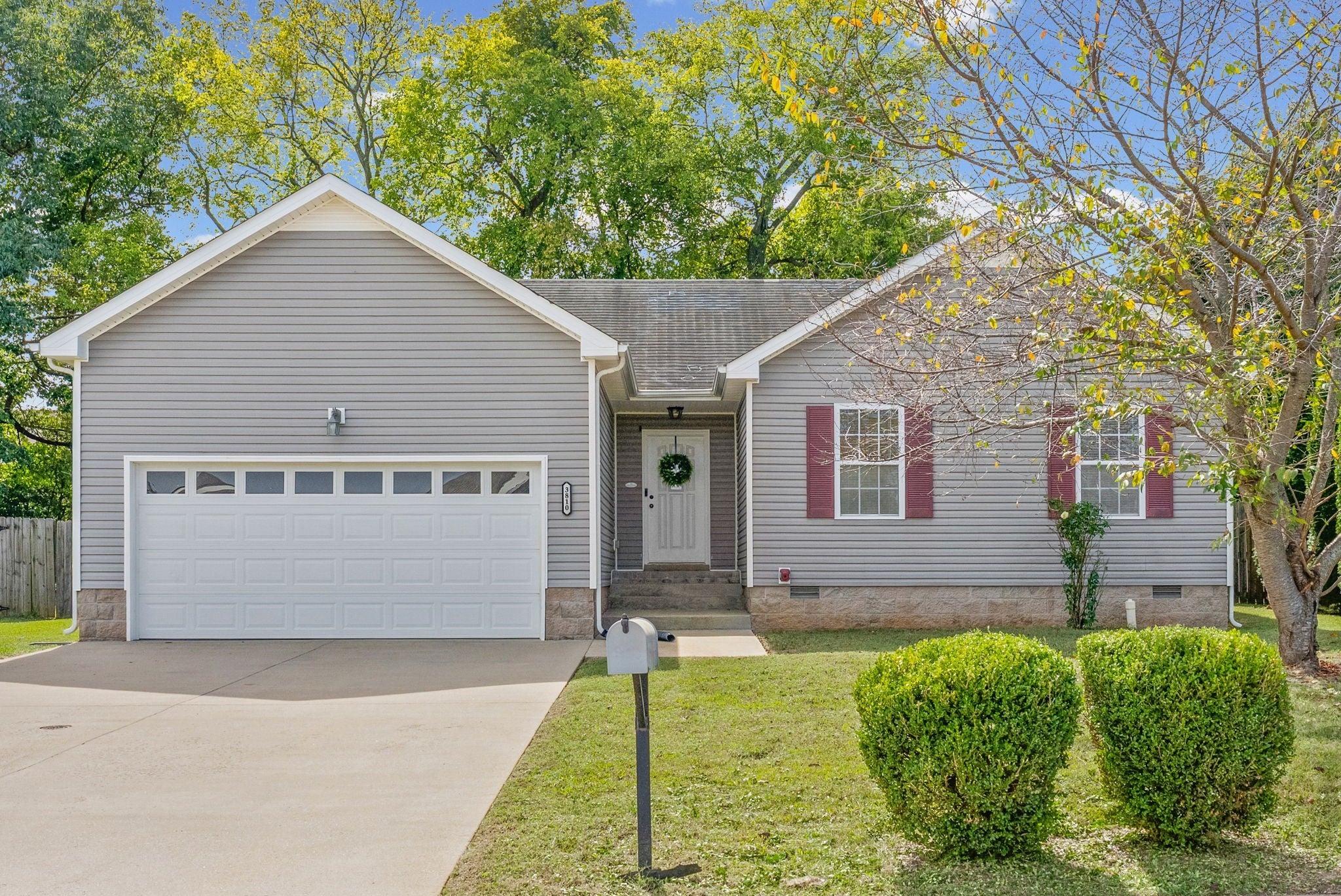 3810 Maliki Dr