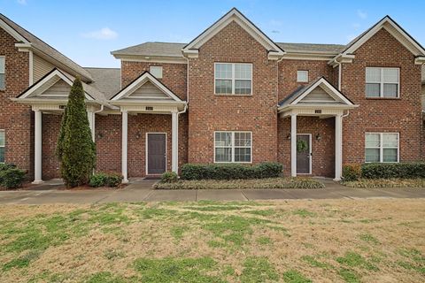 237 Rowlette Cir 237 Murfreesboro TN 37127