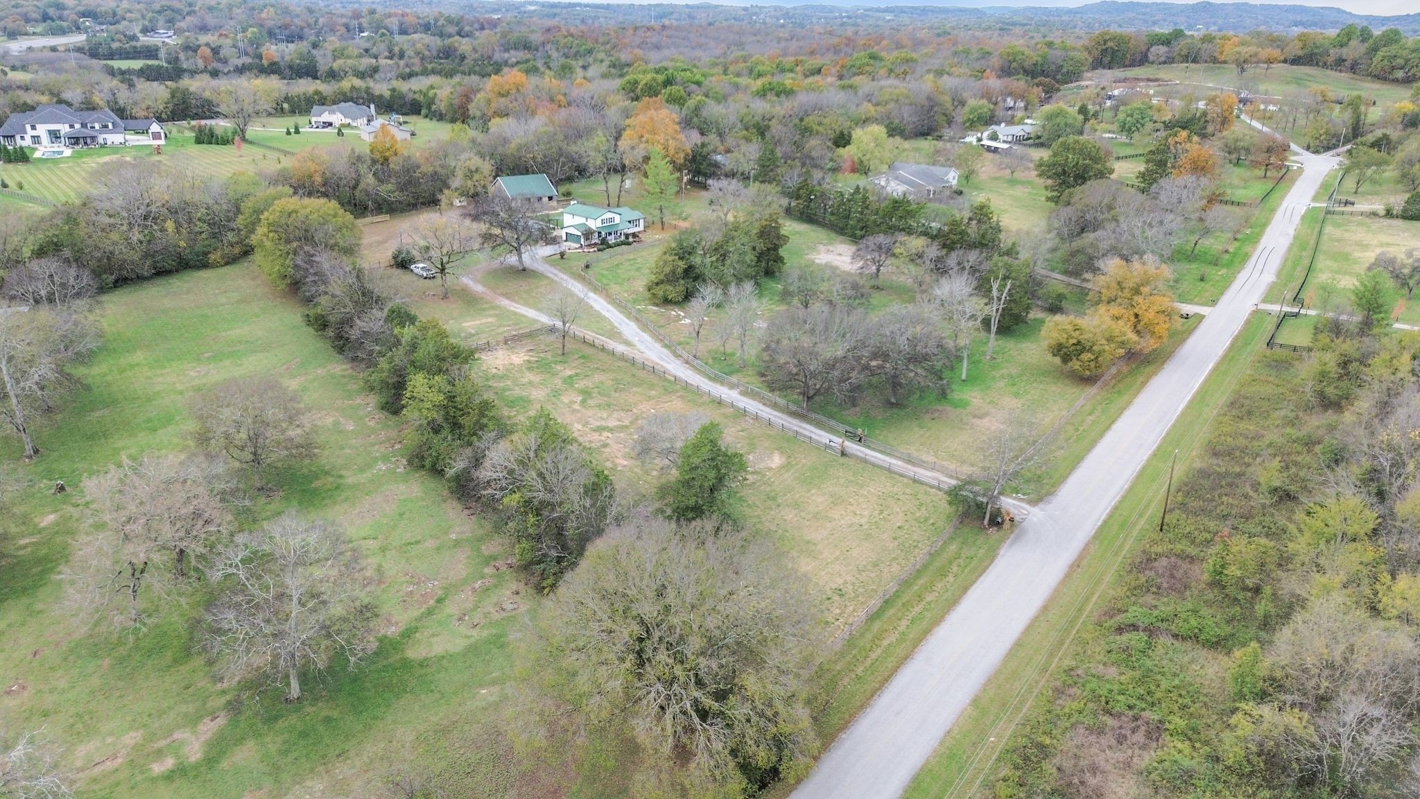 921 Hickory Hills Dr