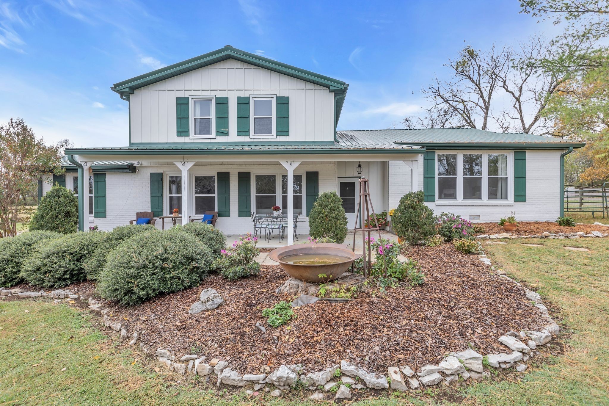 921 Hickory Hills Dr