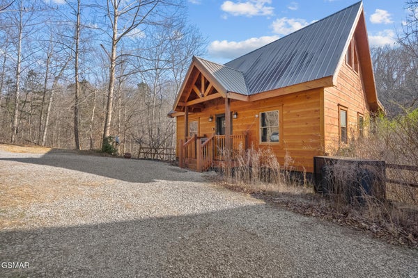 1016 RAVENS FORD WAY, SEVIERVILLE, TN 37876 - Image 1d5ffc38b7abd64e817586314eecfd71/353971735
