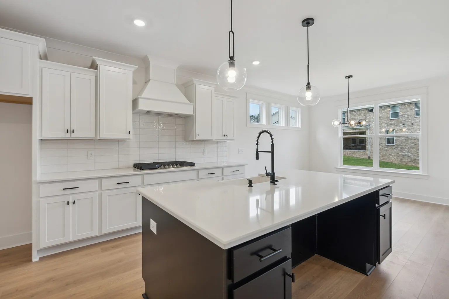 5520 Dana Ln