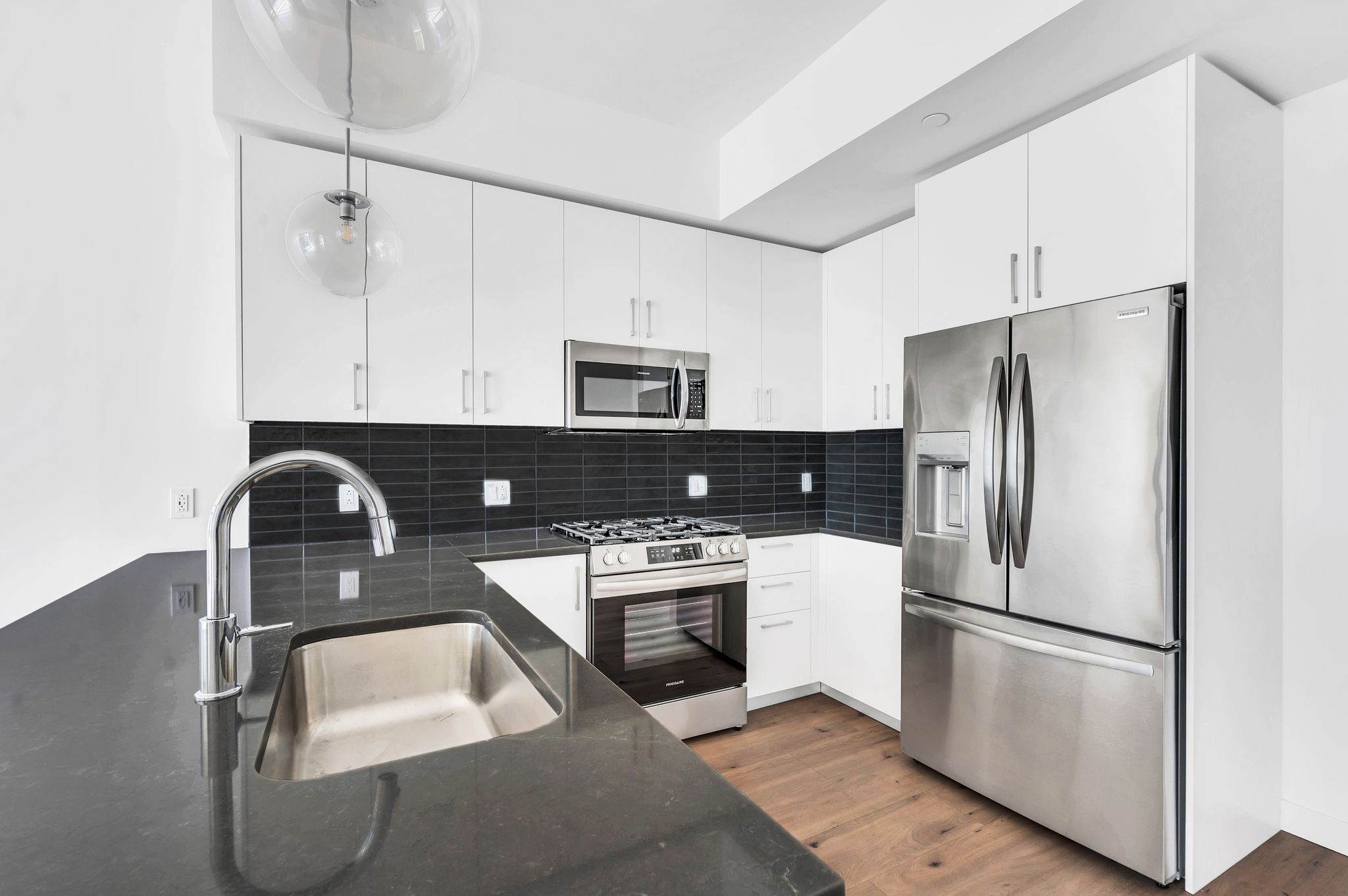 Nashville, Tennessee 37203, United States, 1 Bedroom Bedrooms, ,1 BathroomBathrooms,Residential,Active,31252