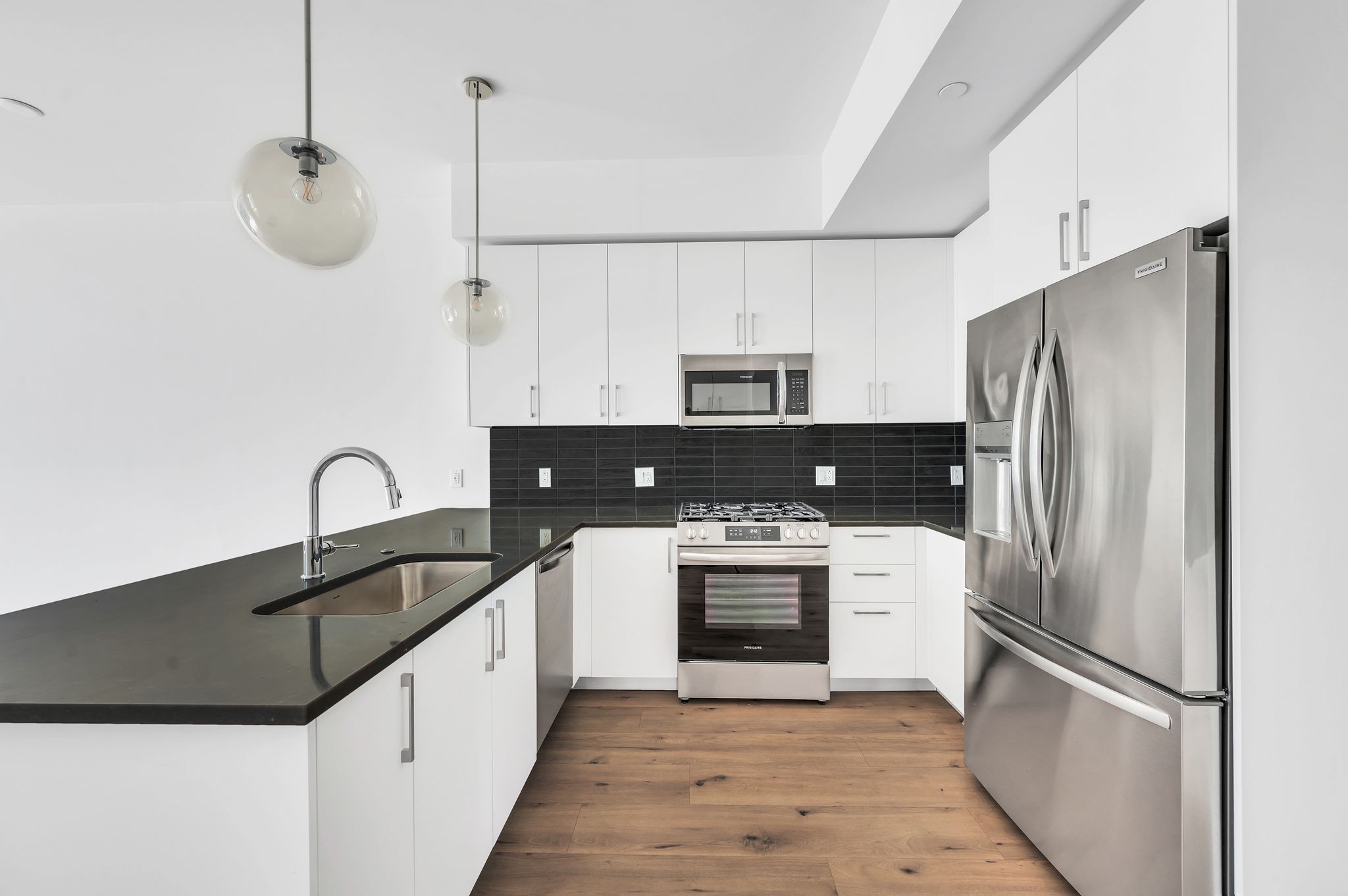 Nashville, Tennessee 37203, United States, 1 Bedroom Bedrooms, ,1 BathroomBathrooms,Residential,Active,31252