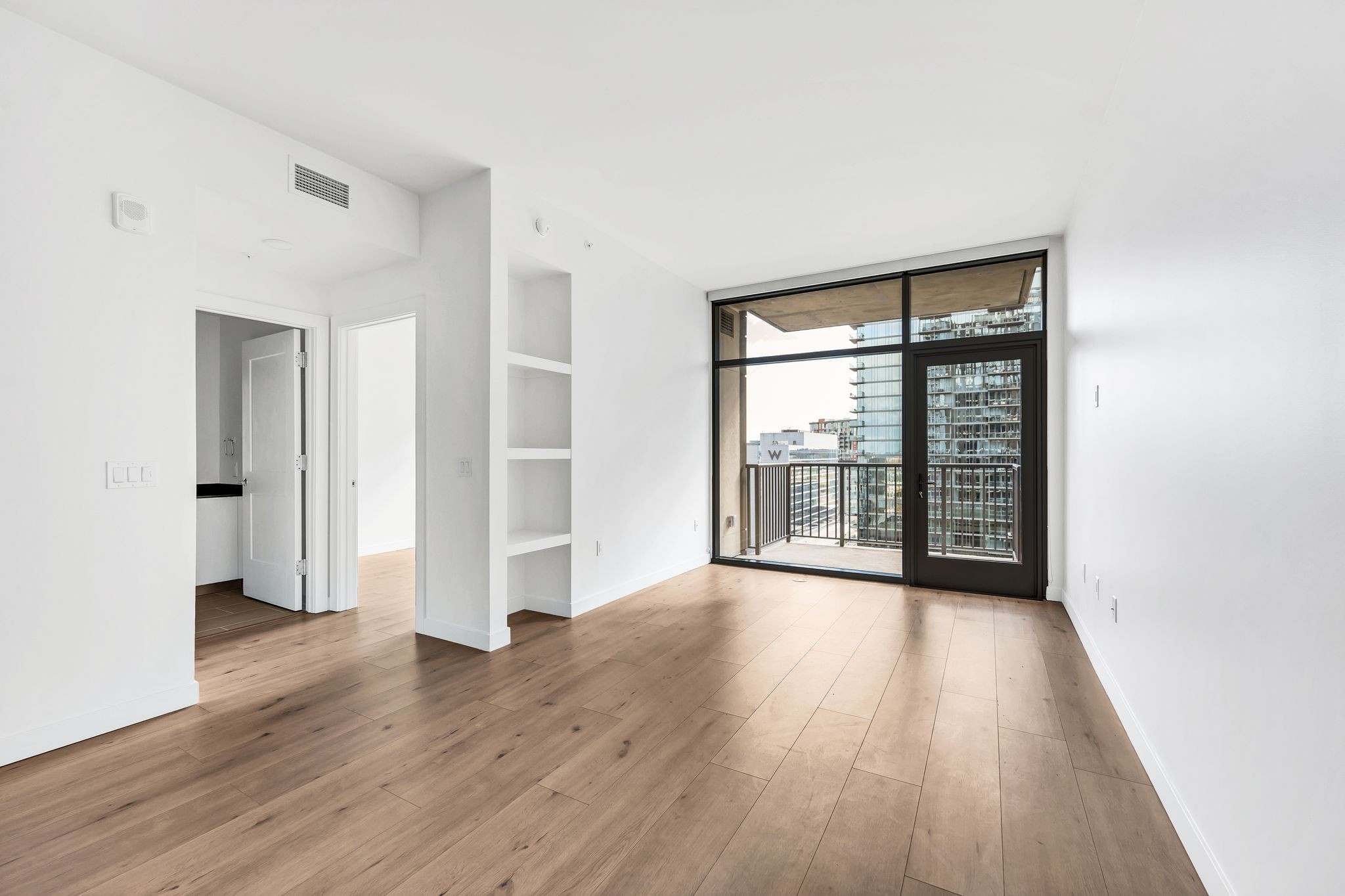 Nashville, Tennessee 37203, United States, 1 Bedroom Bedrooms, ,1 BathroomBathrooms,Residential,Active,31252