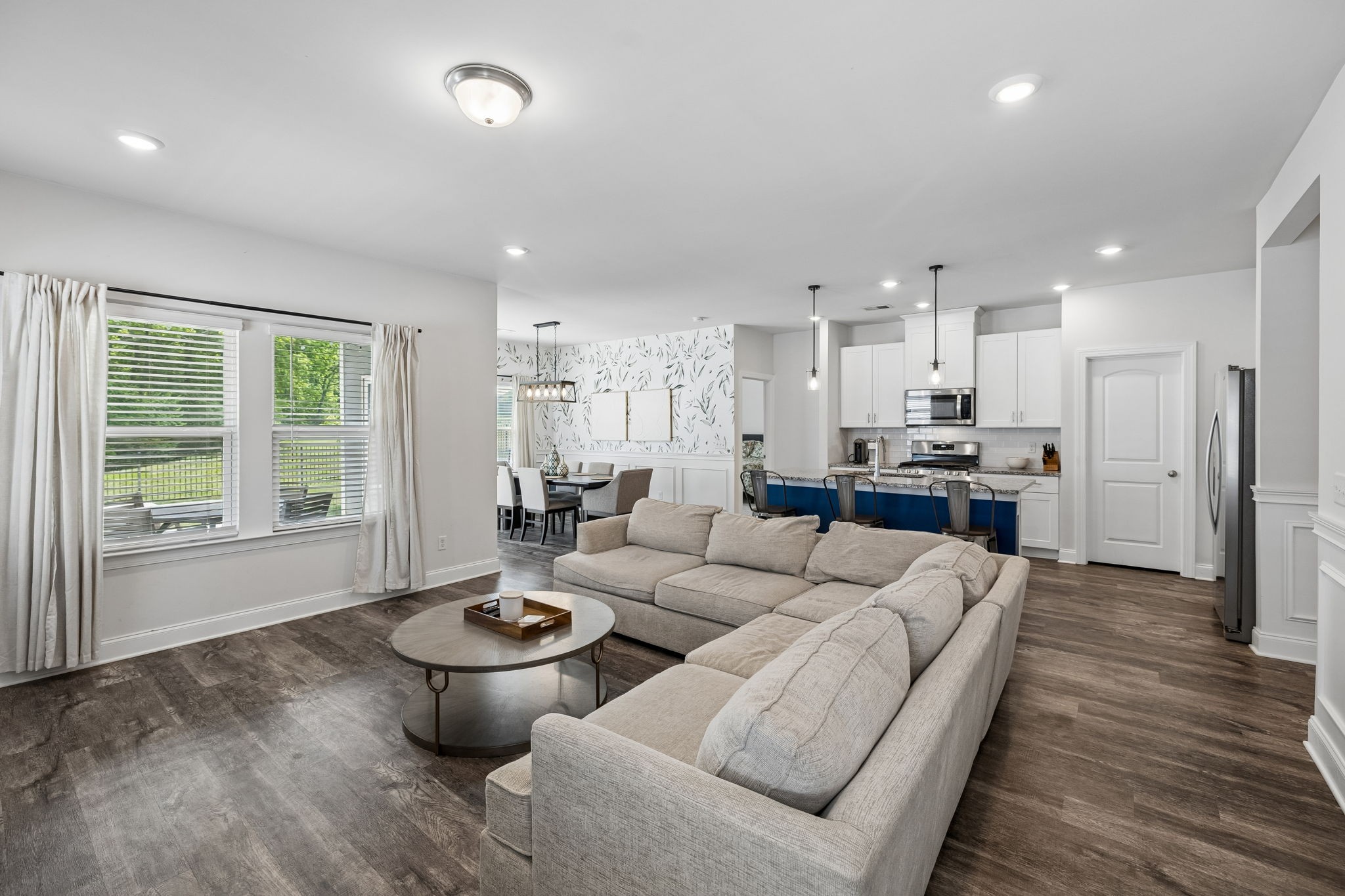 1414 Alabaster Ln