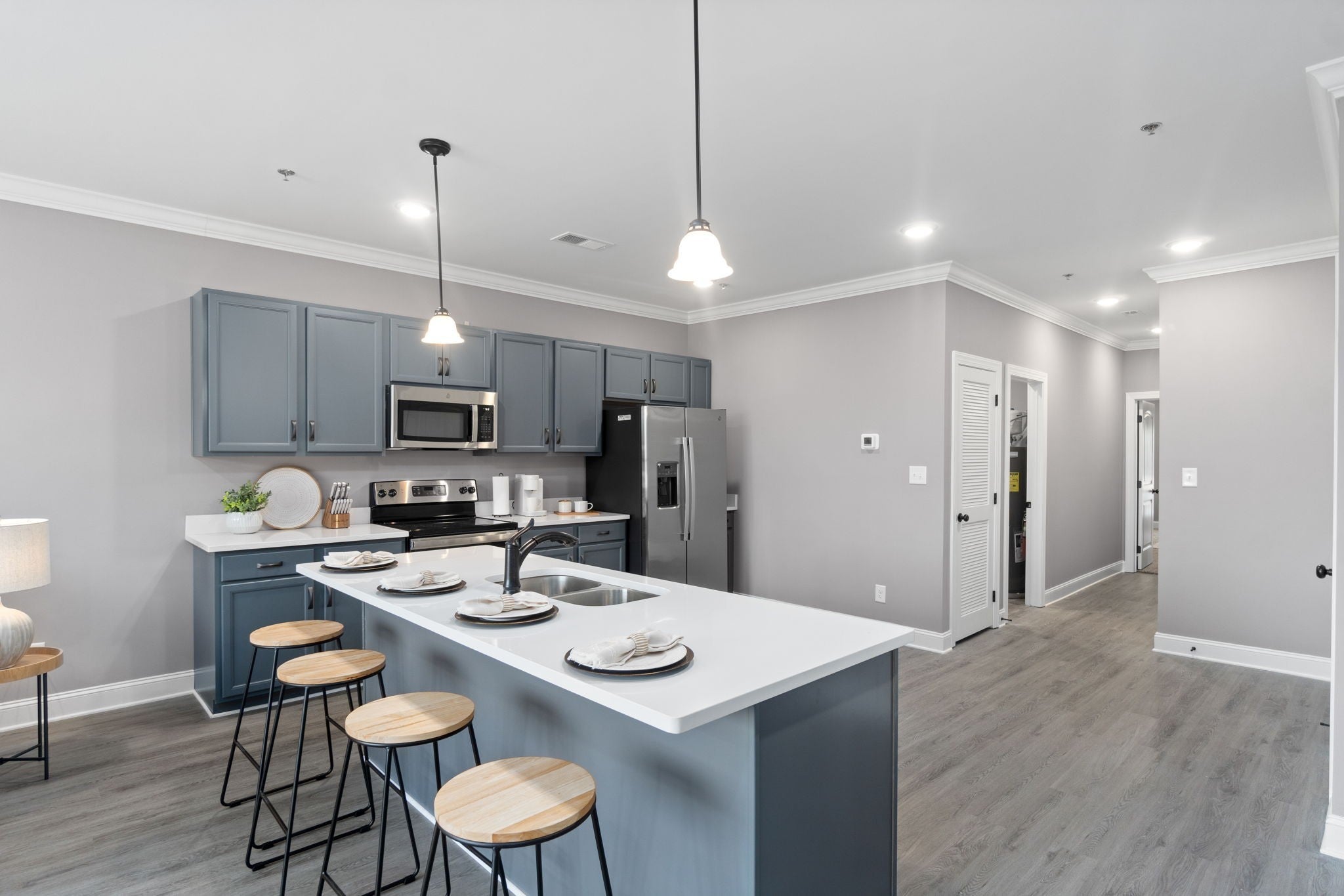 138 Center Pointe Dr 2