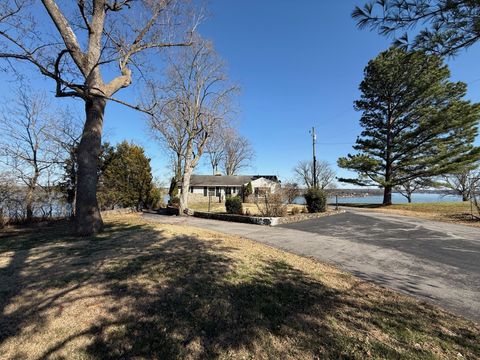 MLS: 2806625