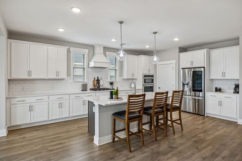 Photo of 3016 Shandor St, Spring Hill, TN 37174 (MLS # 3178235)