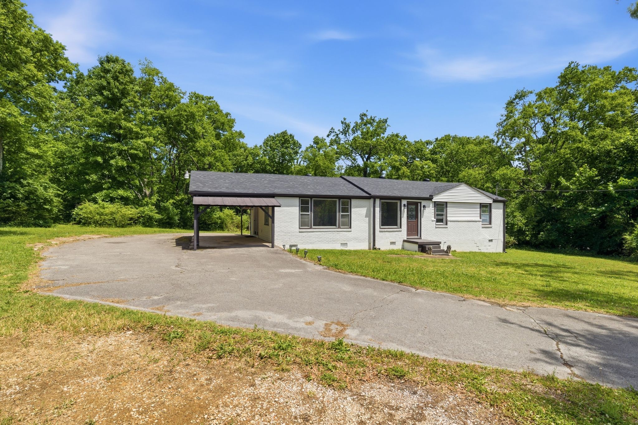 2838 Brunswick Dr