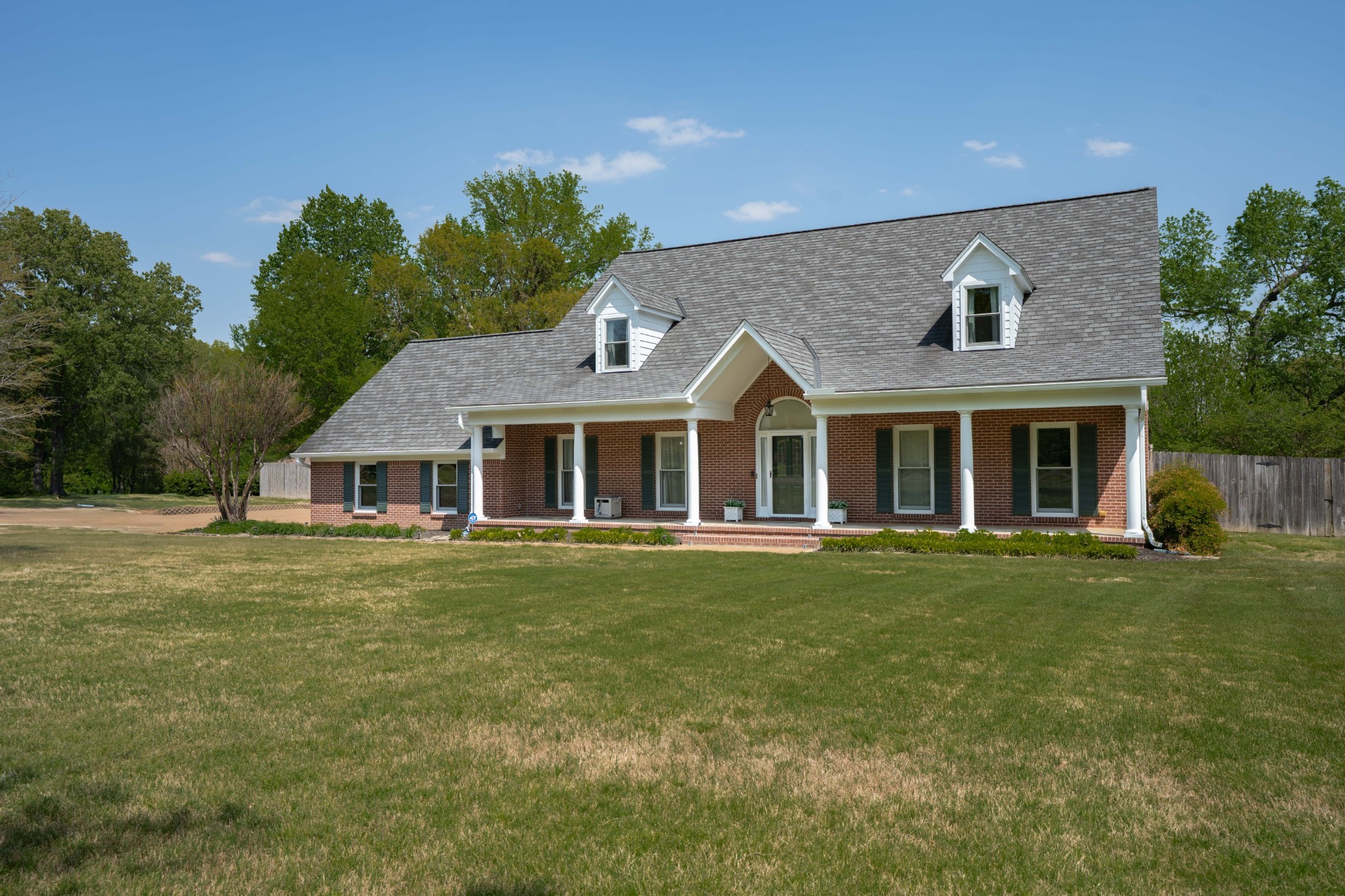 4638 Whiteoaks Ln
