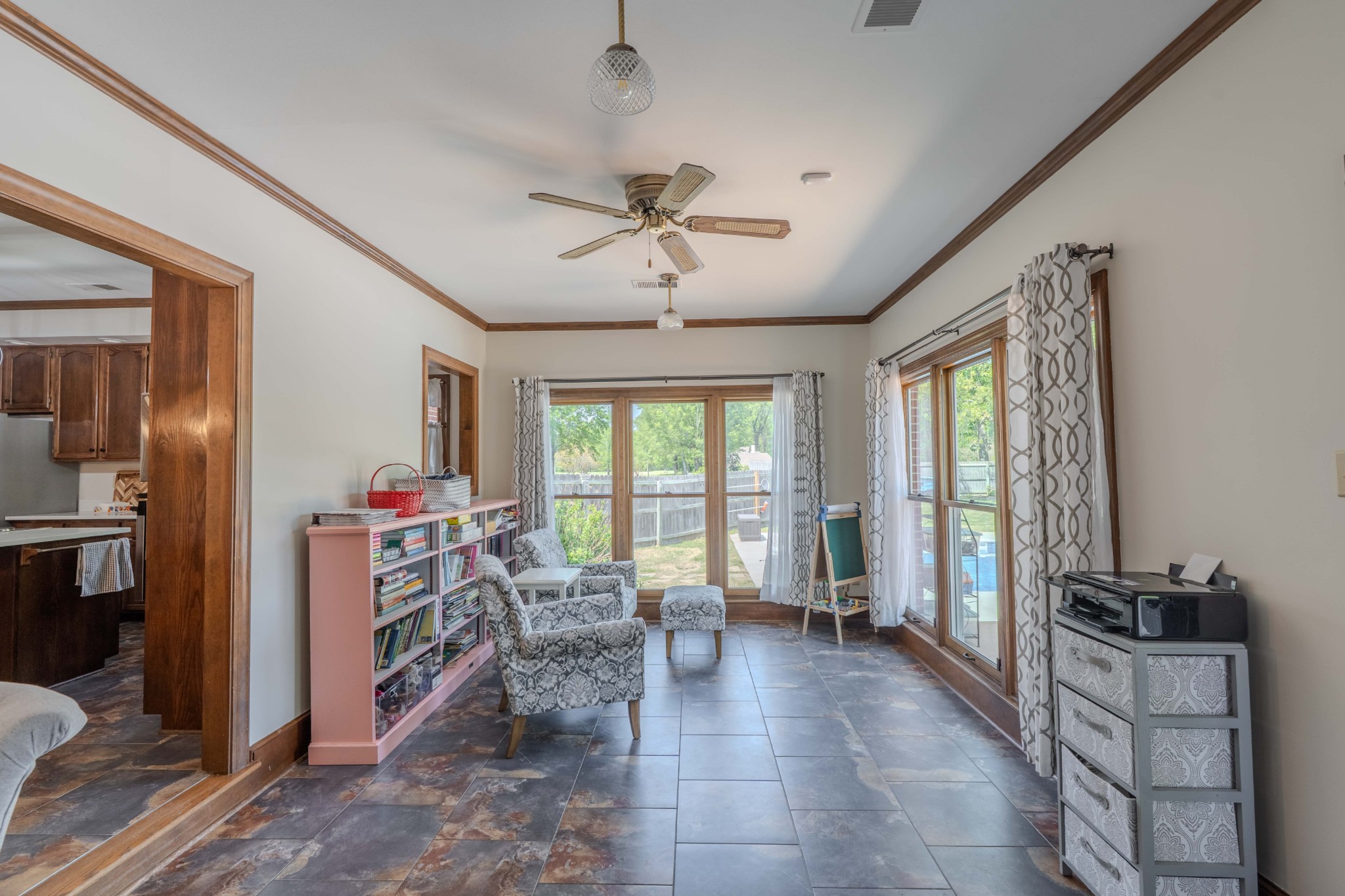 4638 Whiteoaks Ln