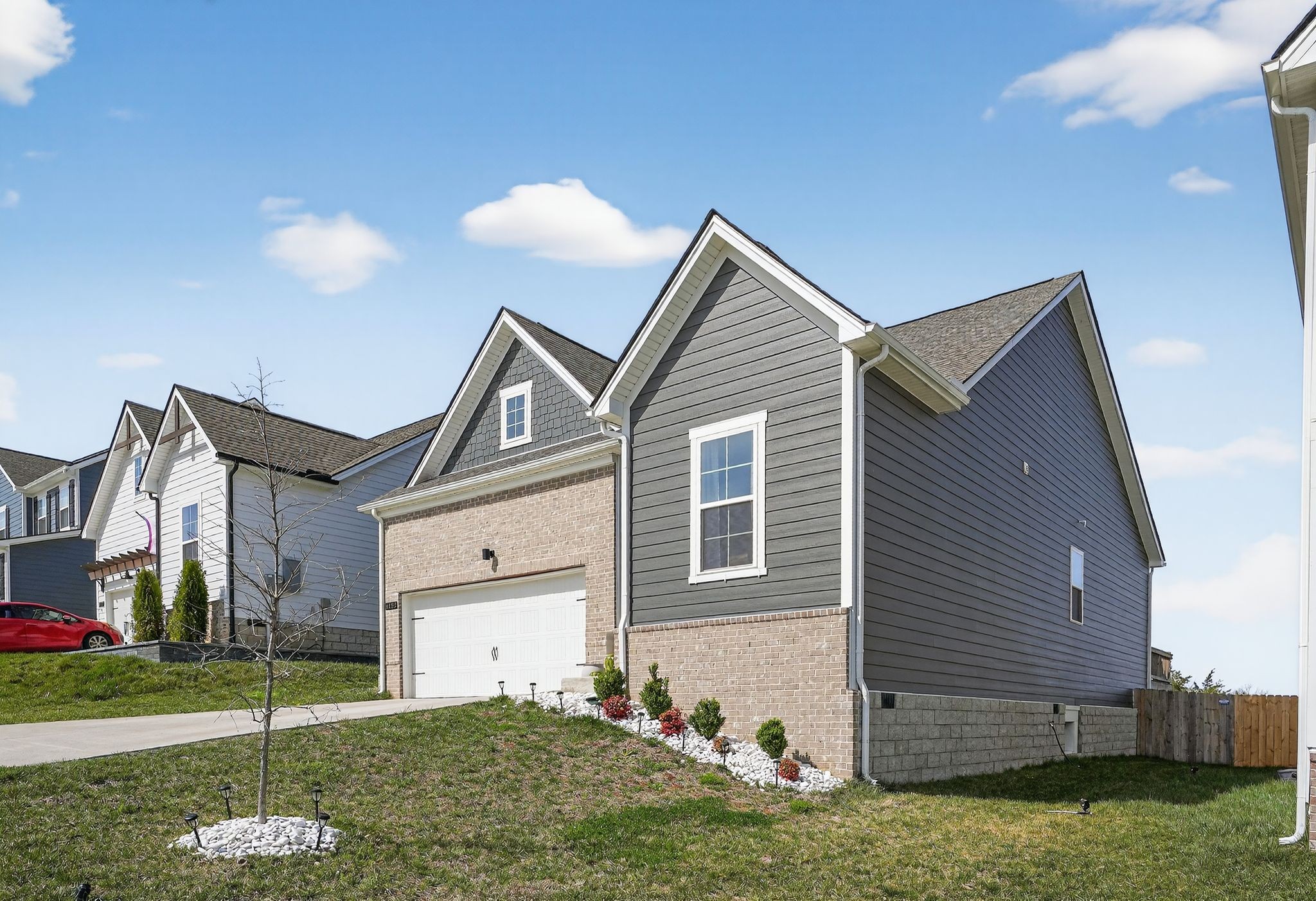 6132 Saxlingham Pl
