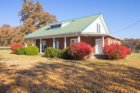 620 Cook Rd Portland TN 37148