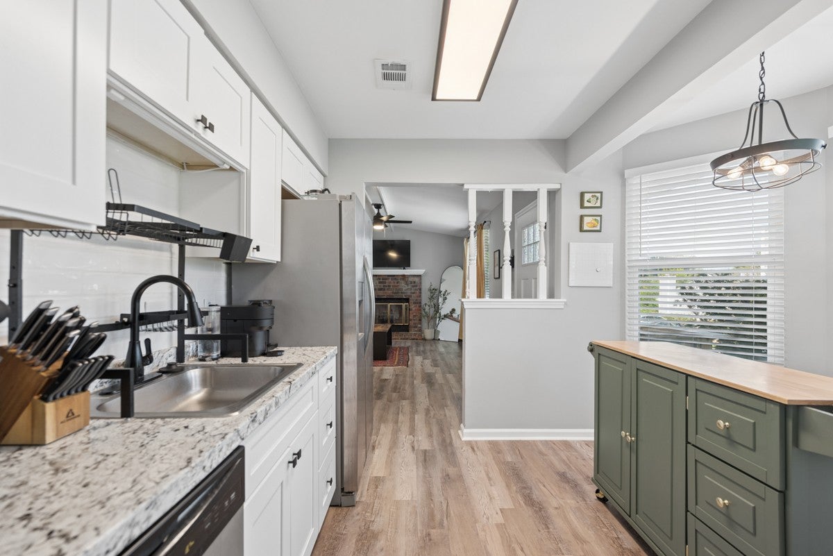 3100 Casa Ct