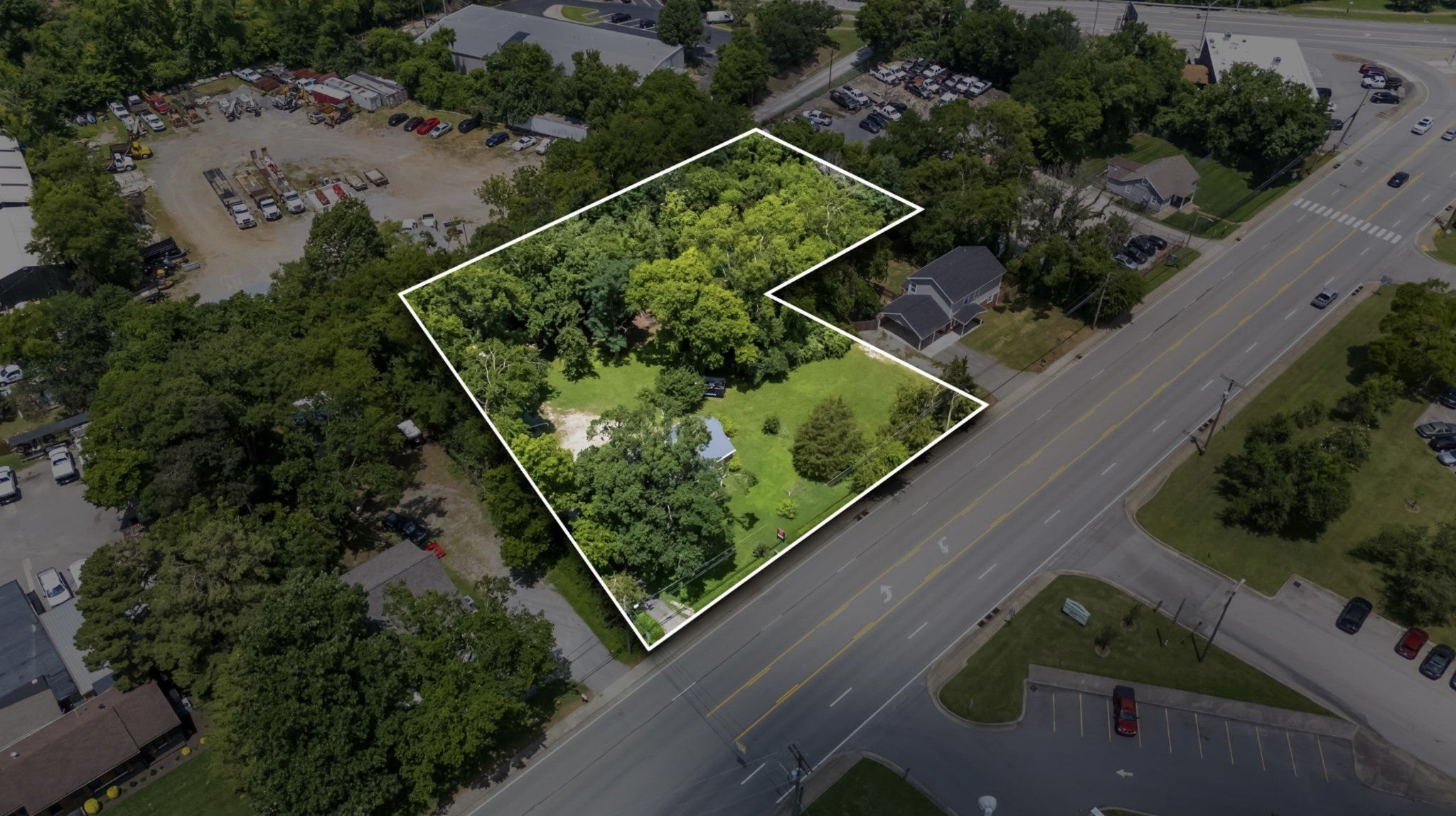 listing at 655 Old Hickory Blvd, Nashville