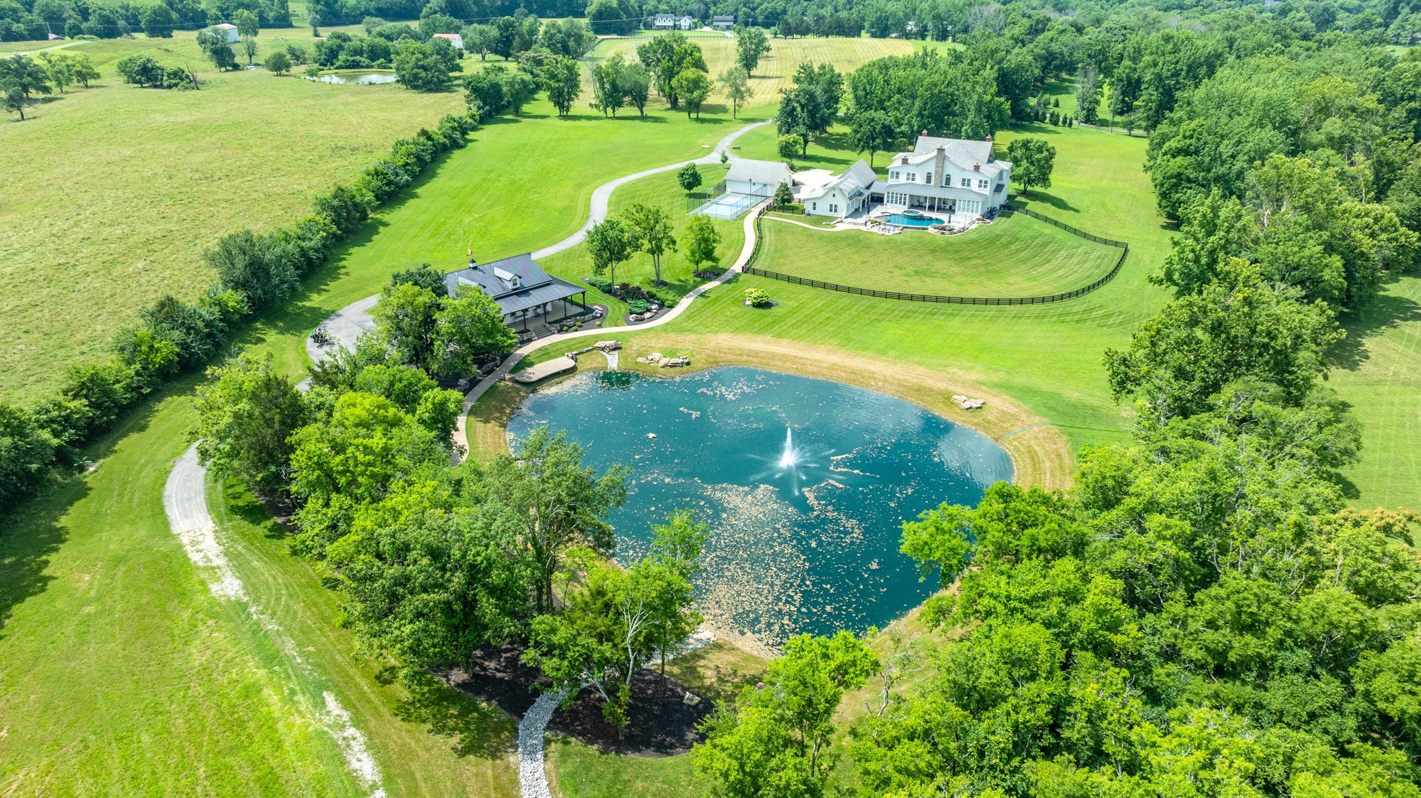 4810 Scenic Oaks Ln