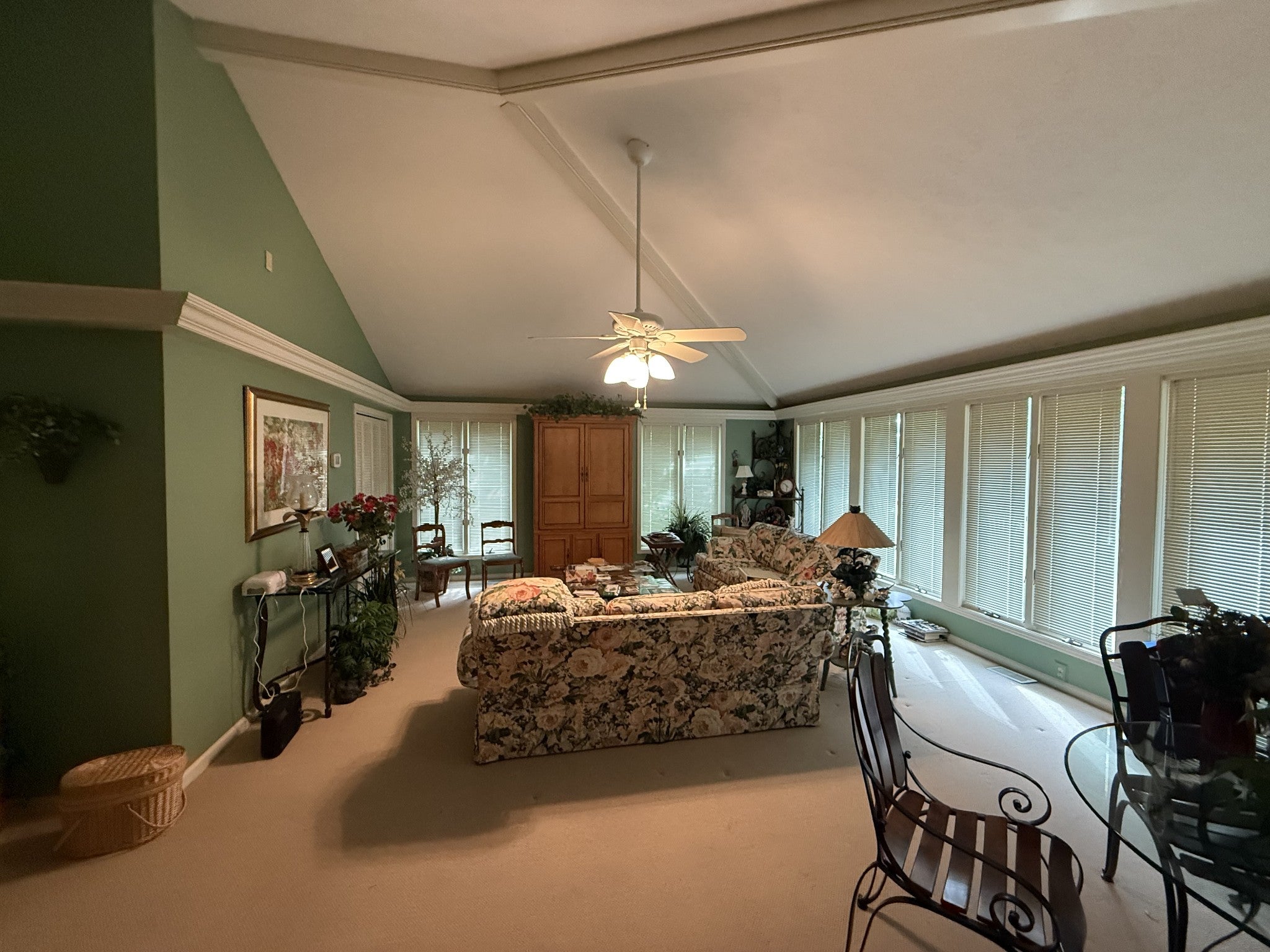 112 Cedar Way Dr